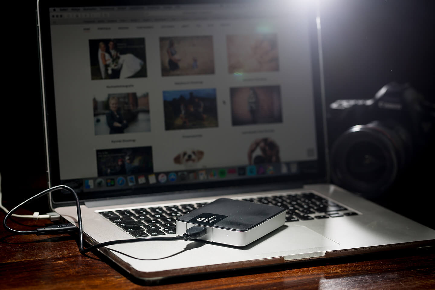 Datensicherung von Hochzeitsbildern auf externer Festplatte