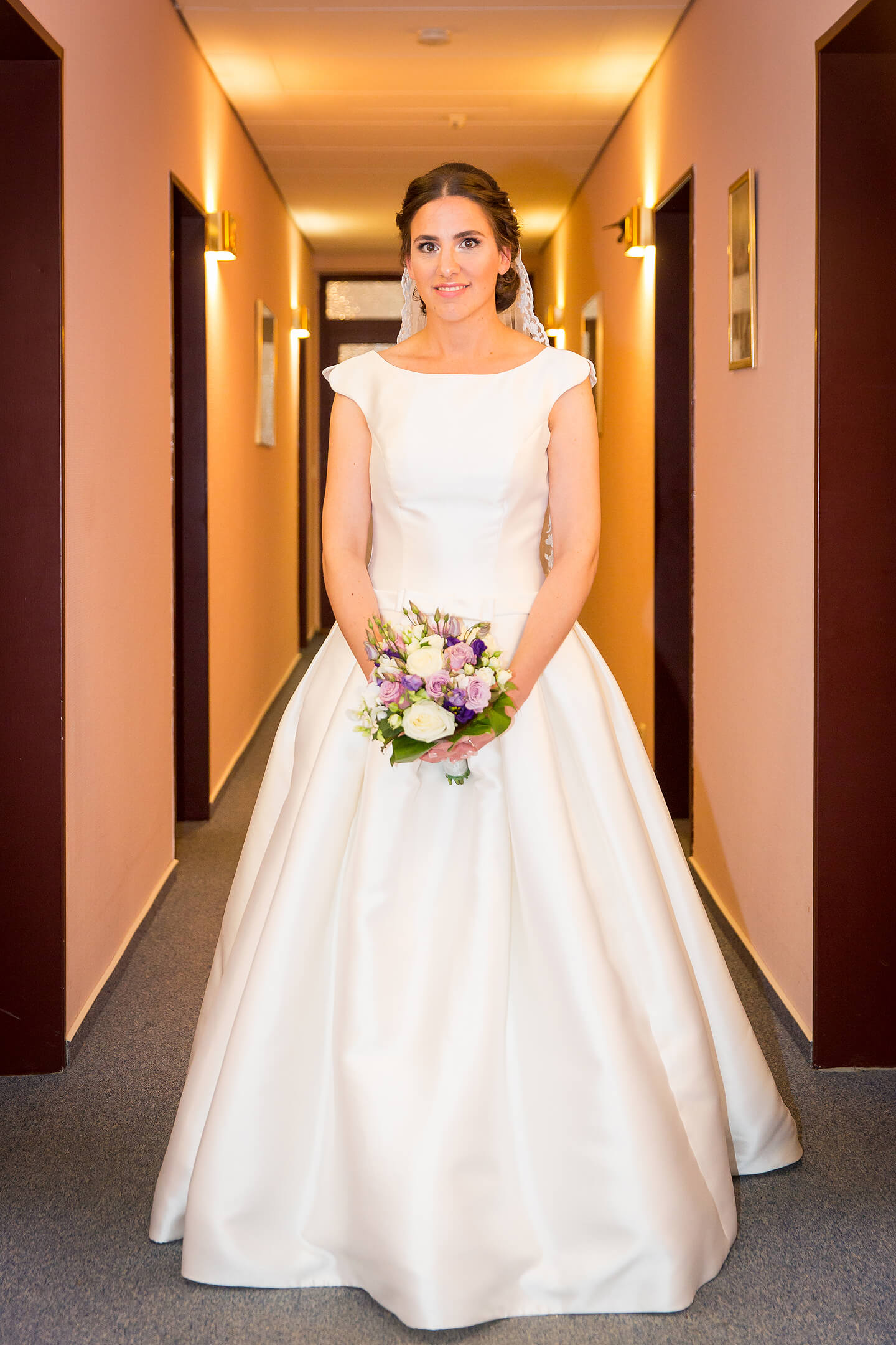 Die fertige Braut im Hotel Holst