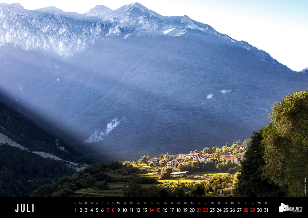 Kleines Dorf in den bergen am Gardasee