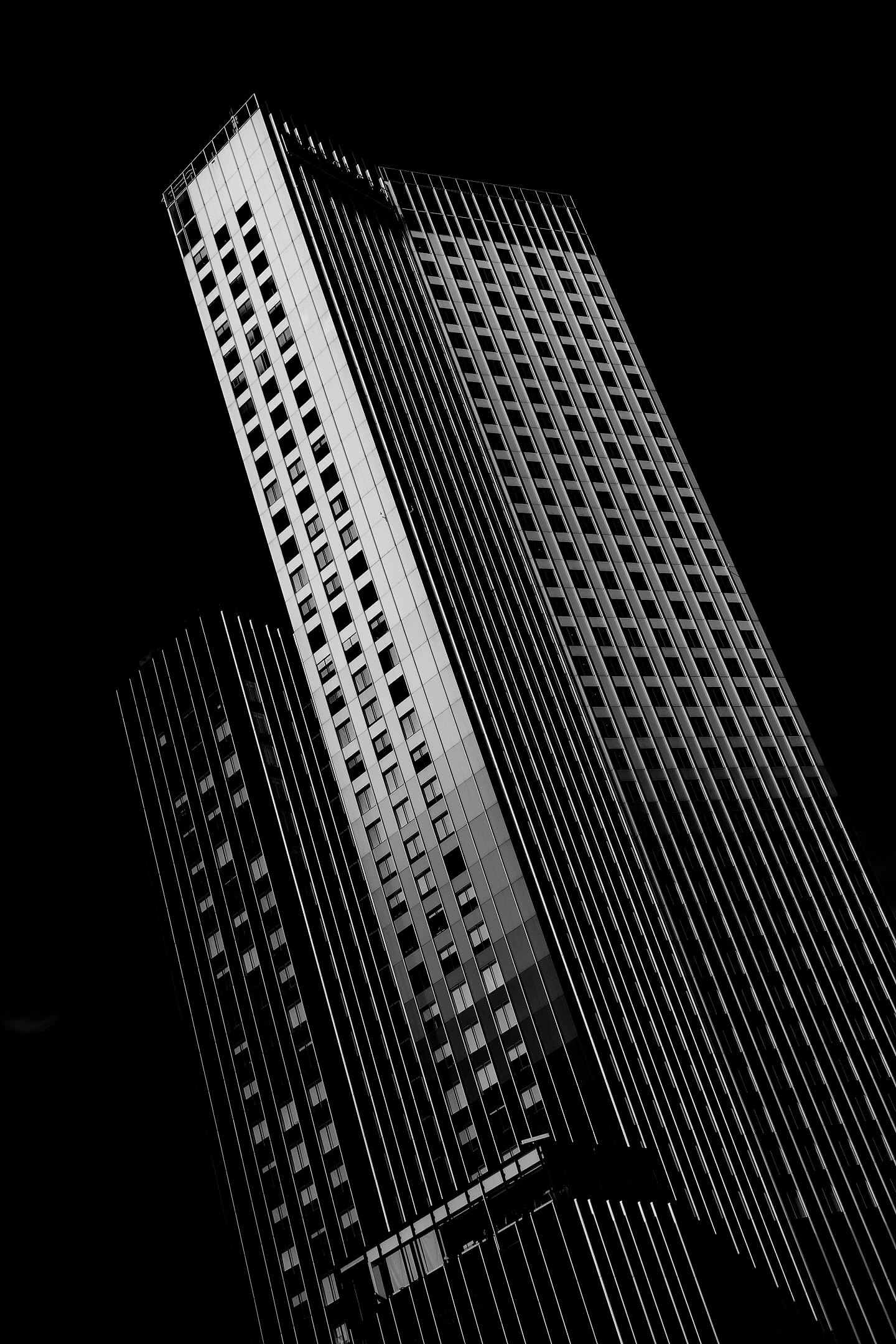 Abstrakte Architekturfotografie. Hier das Gebäude der RSA-Group, Rotterdam