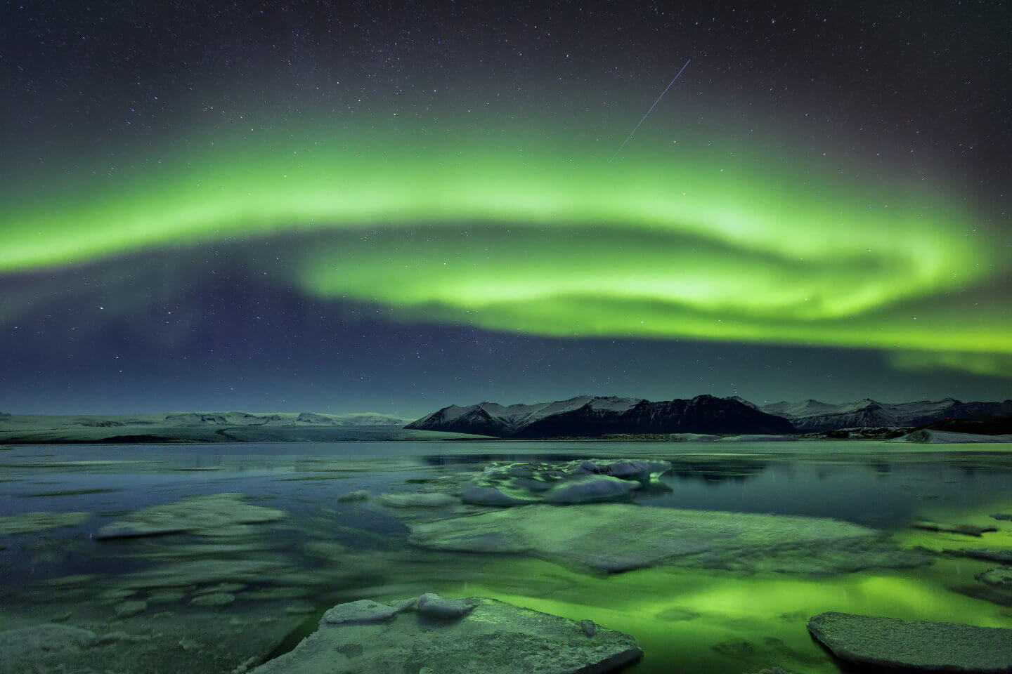 Aurora Borealis im Winter am Jokulsarlon
