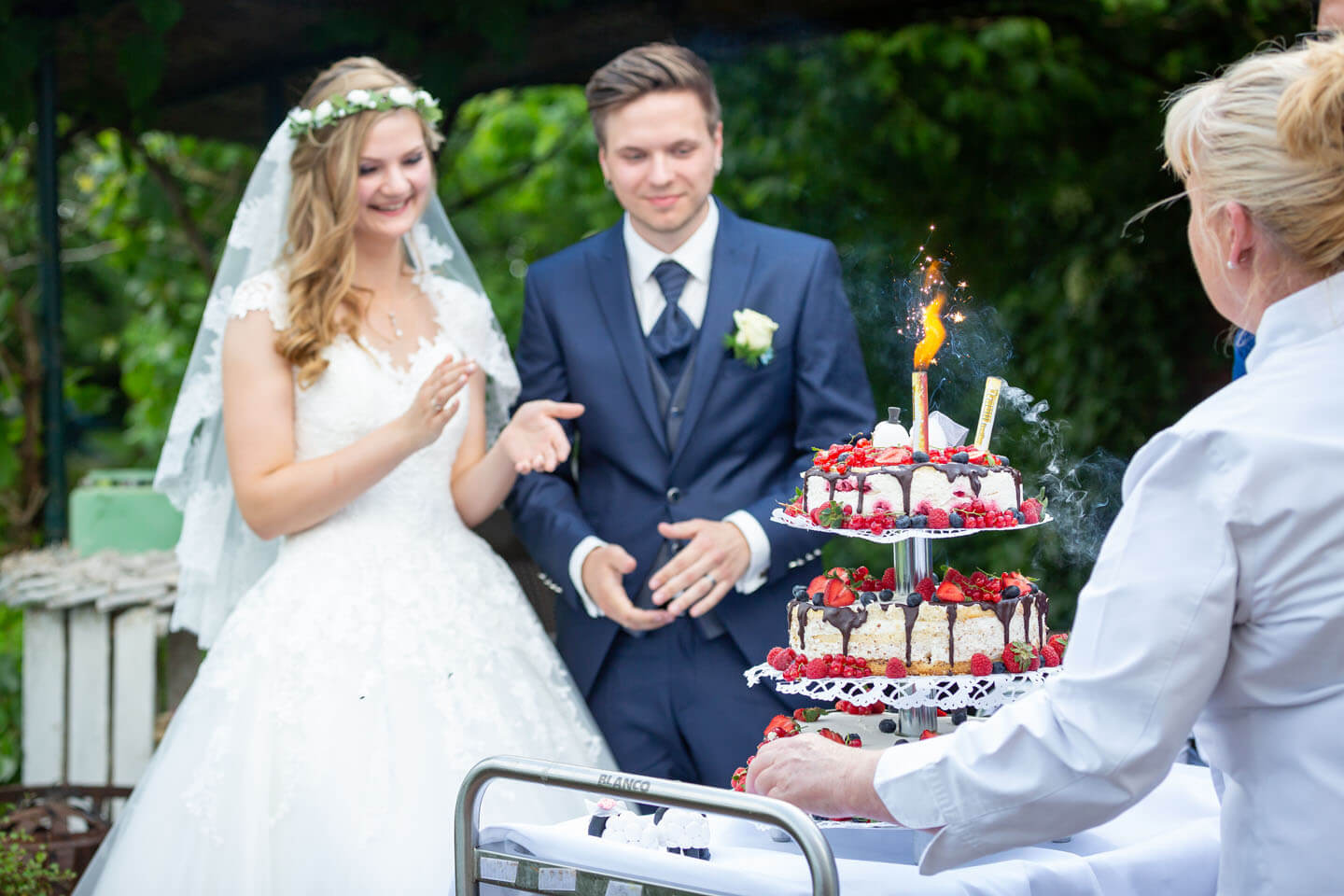 Darfst du als Hochzeitsfotograf nicht verpassen: die Hochzeitstorte