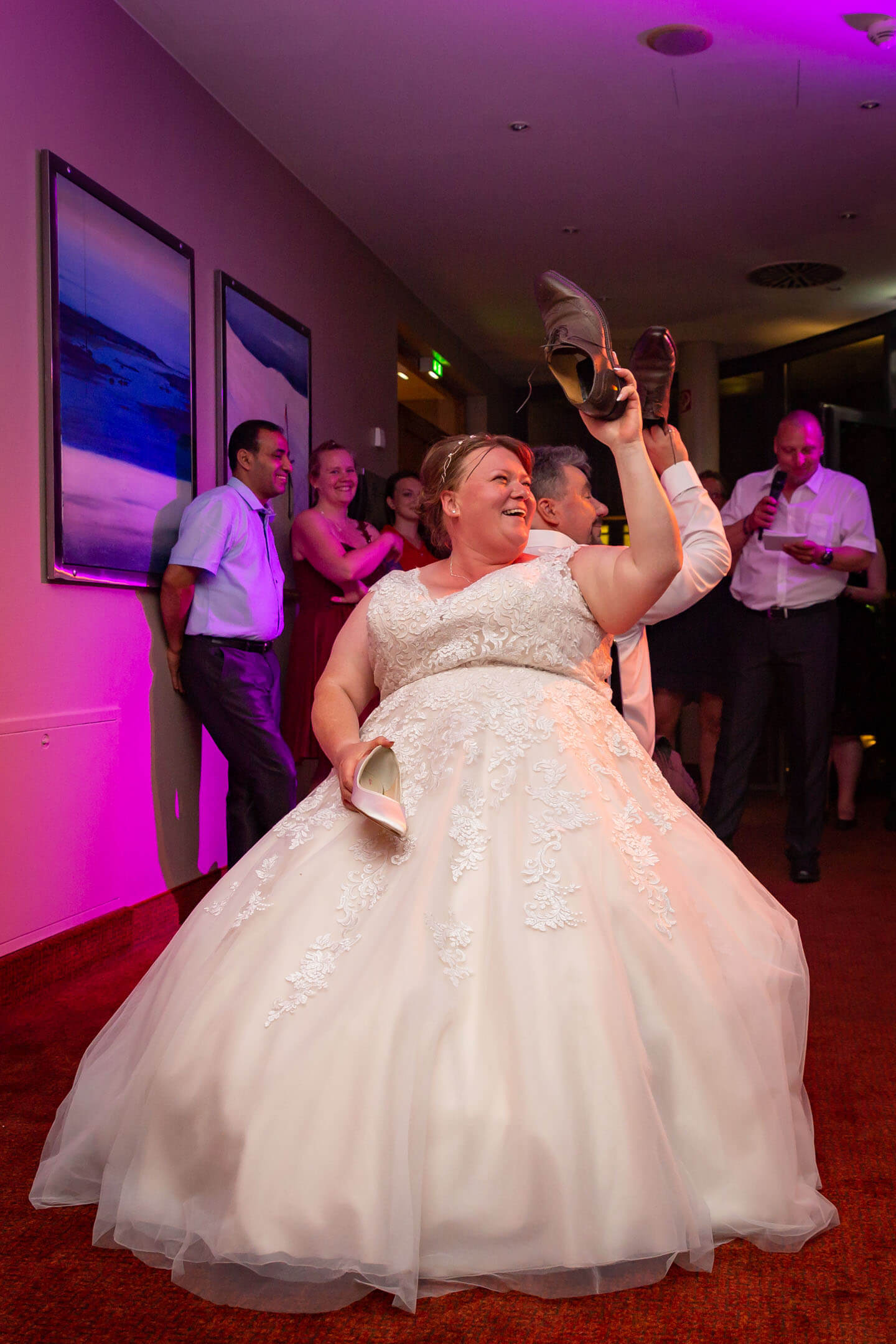 Das Schuhspiel auf der Hochzeitsfeier im Hotel Hafen Hamburg