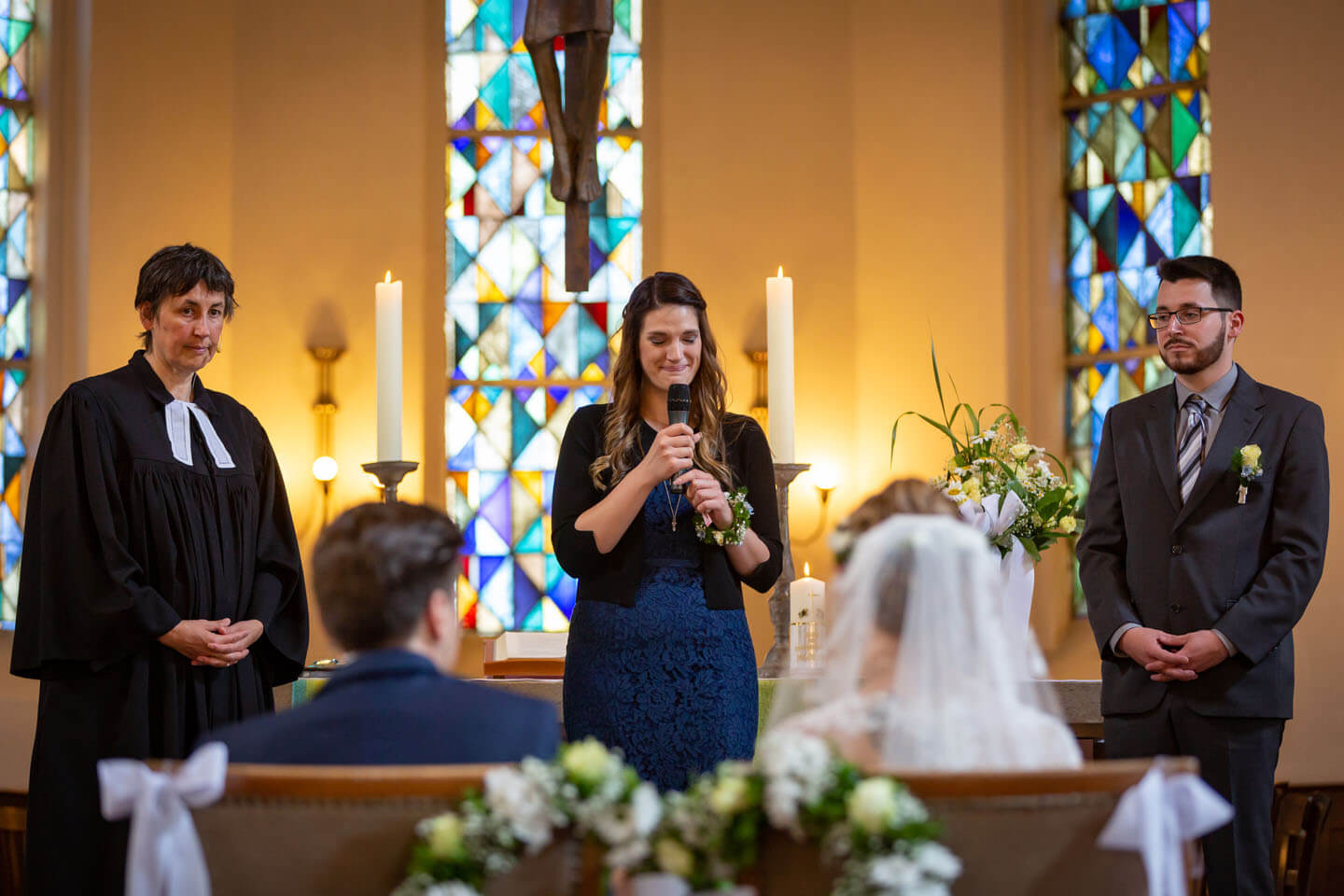 Trauzeugen in der Michaeliskirche in Kaltenkirchen