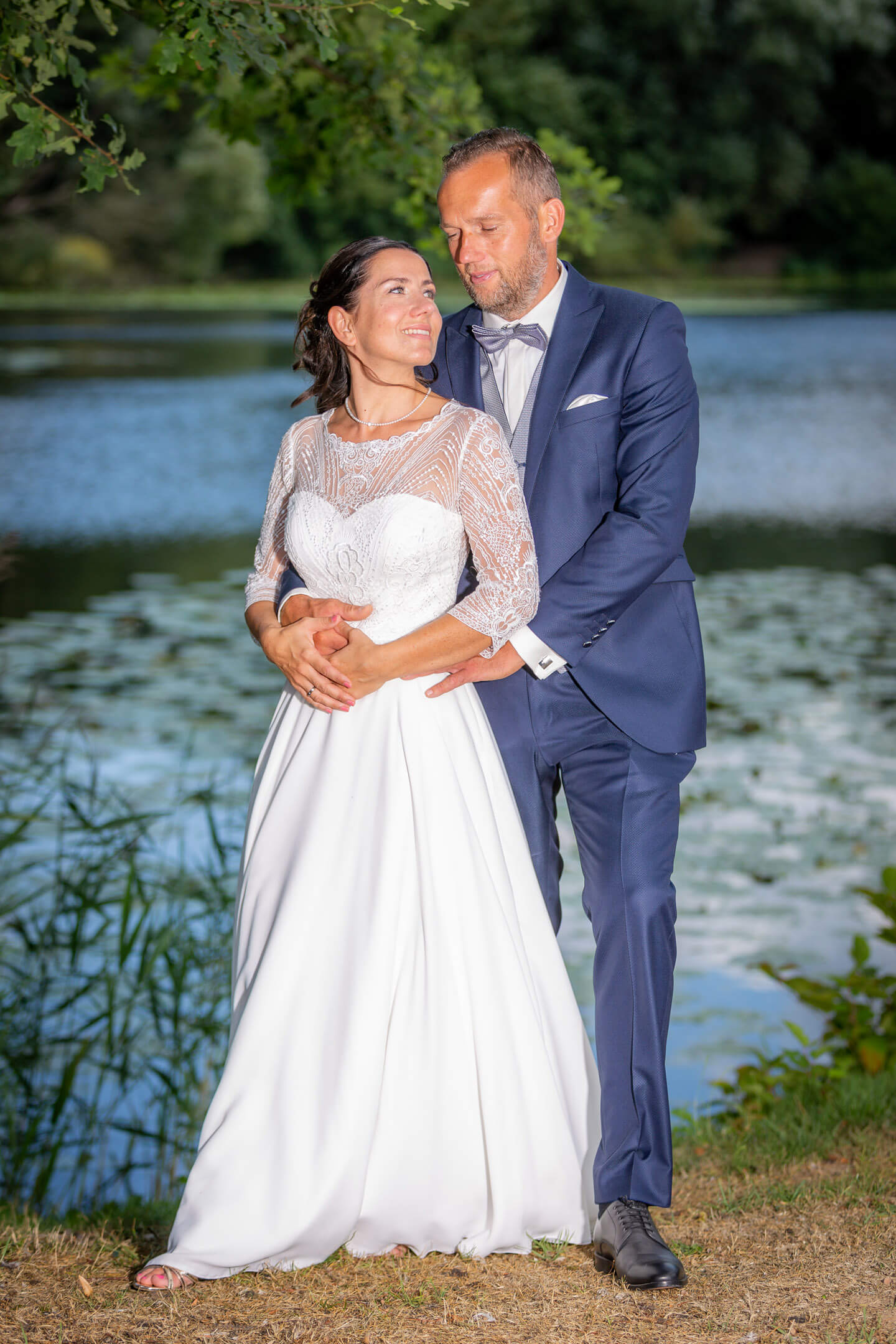 Hochzeitsbild am Trittauer Muehlenteich