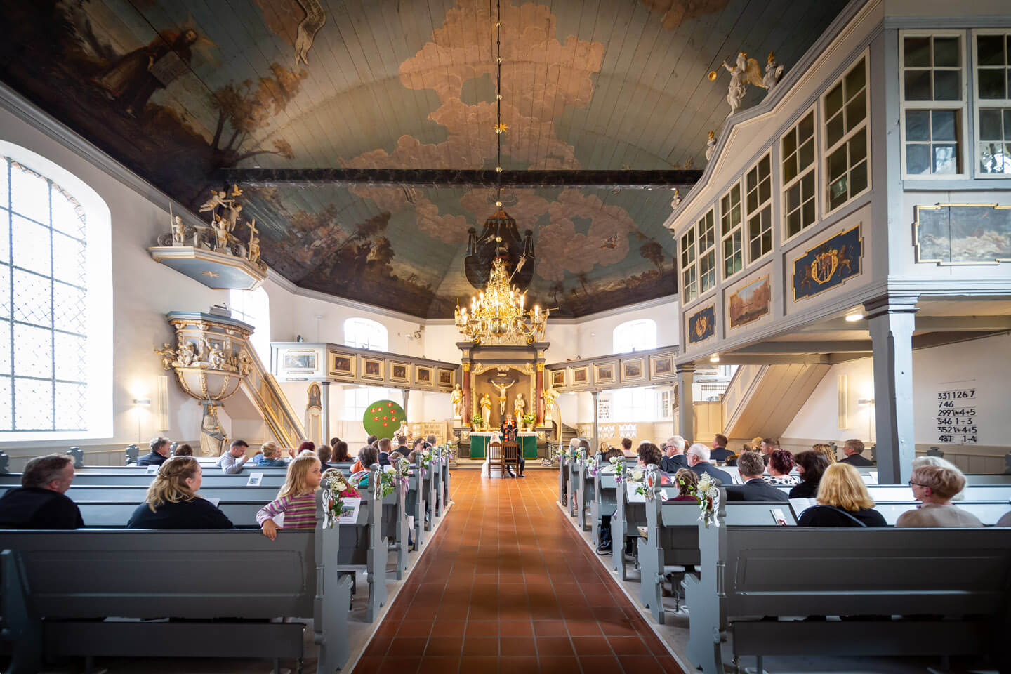 Trauung in der Heiligen-Geist-Kirche in Barmstedt bei Hamburg