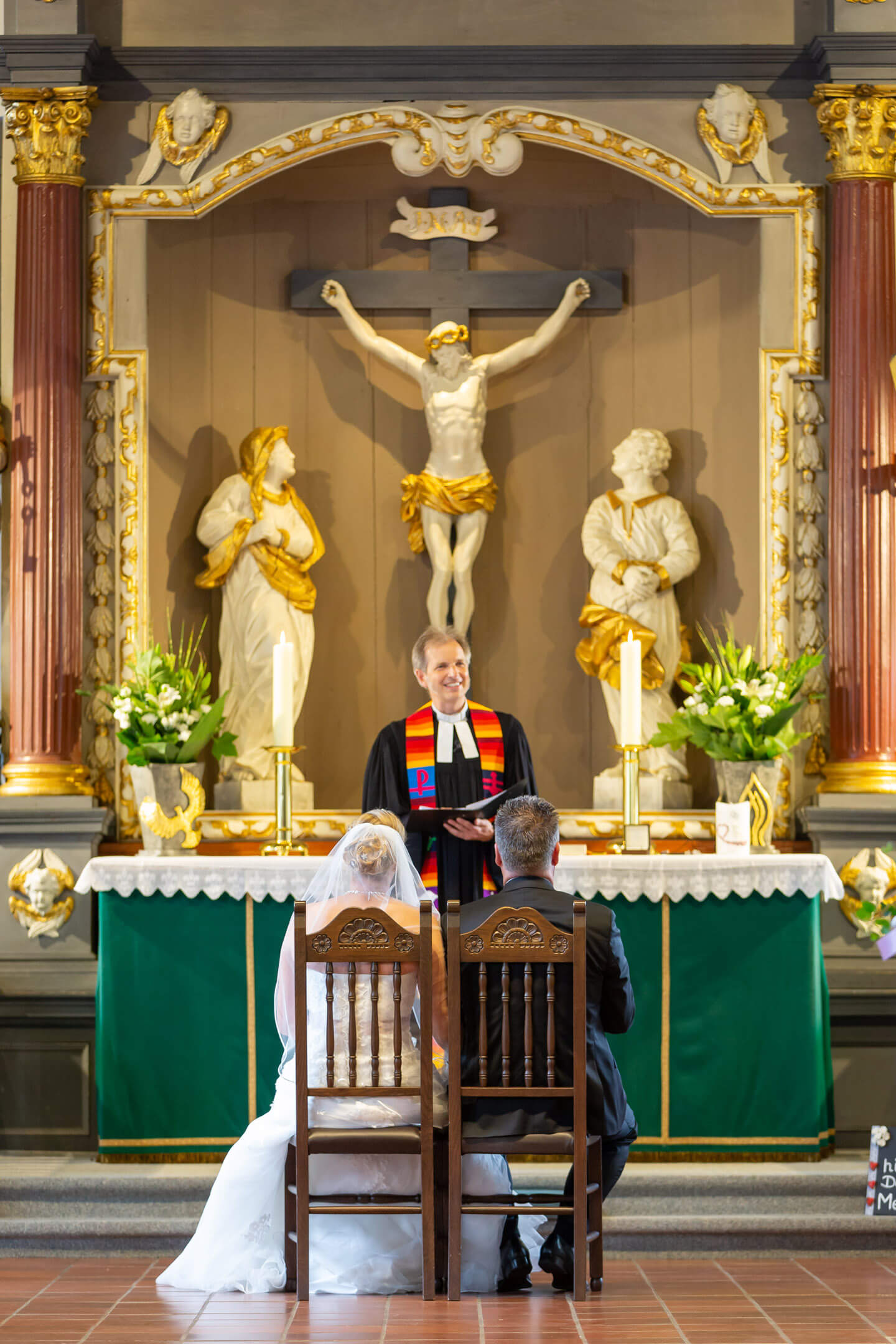 Trauung in der Heiligen-Geist-Kirche in Barmstedt
