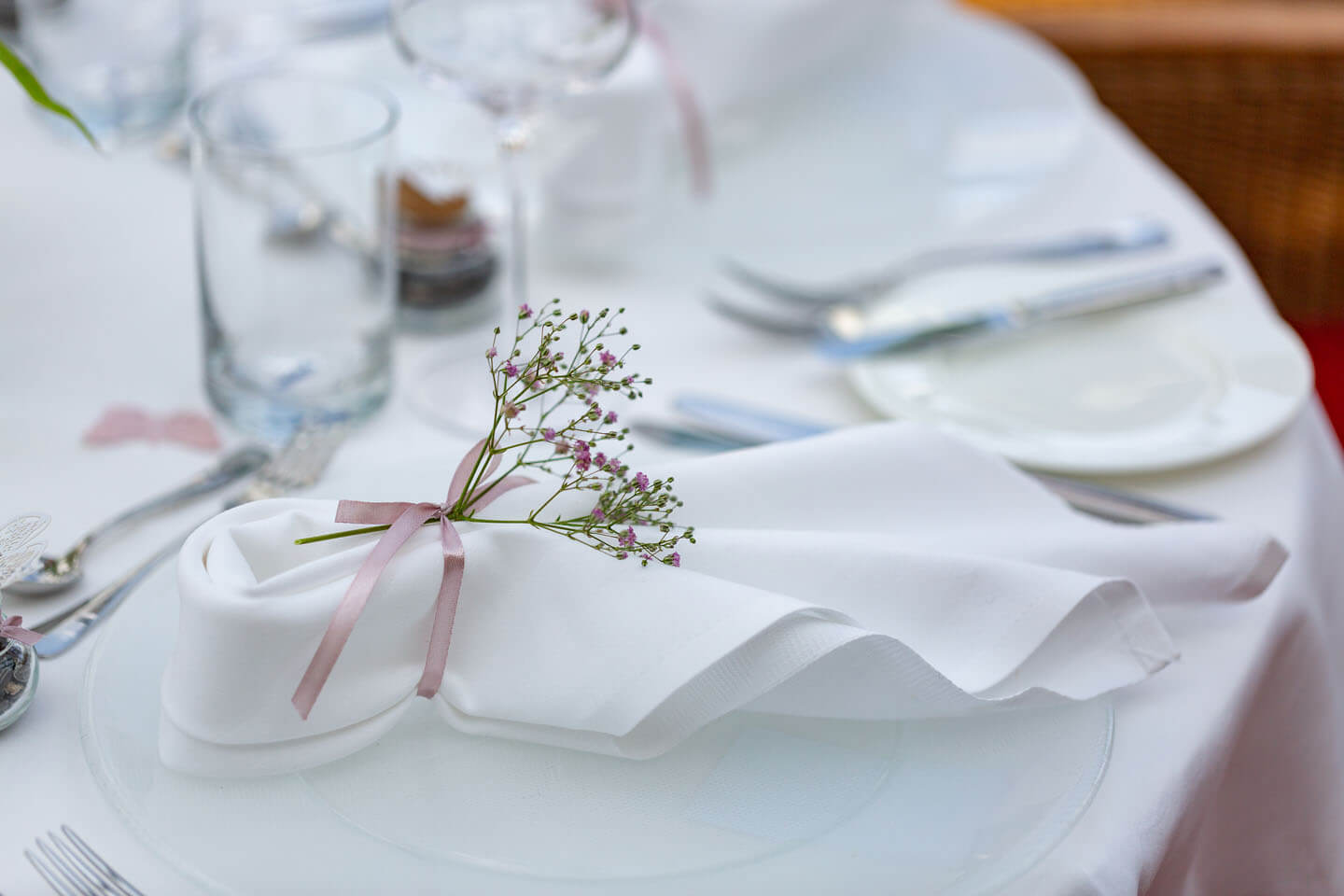 Gedeck der Hochzeitsfeier