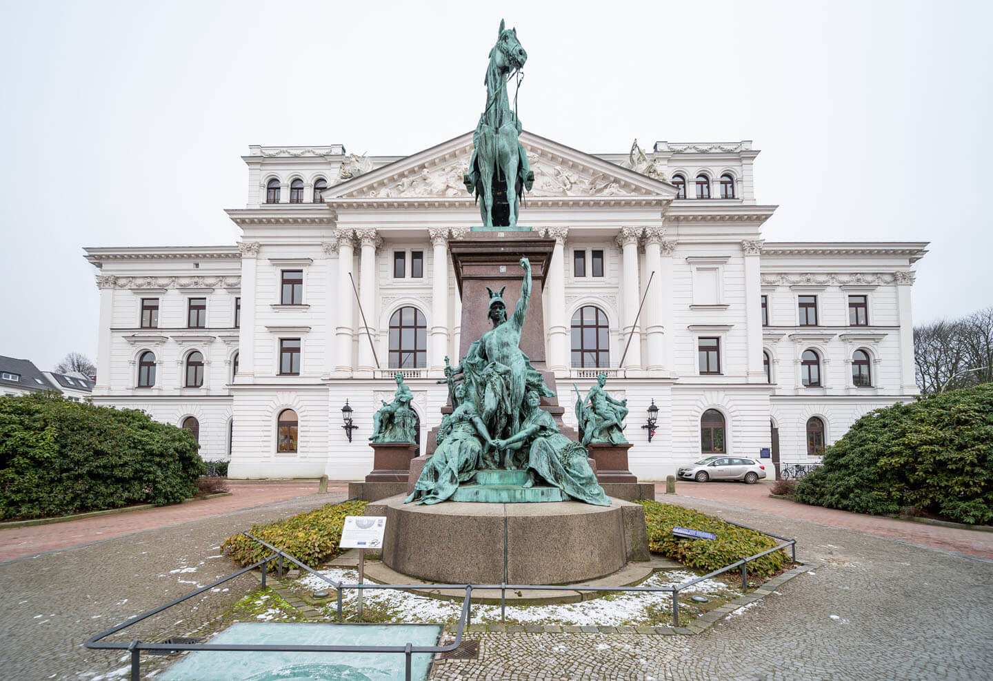 Standesamt Altona im Winter