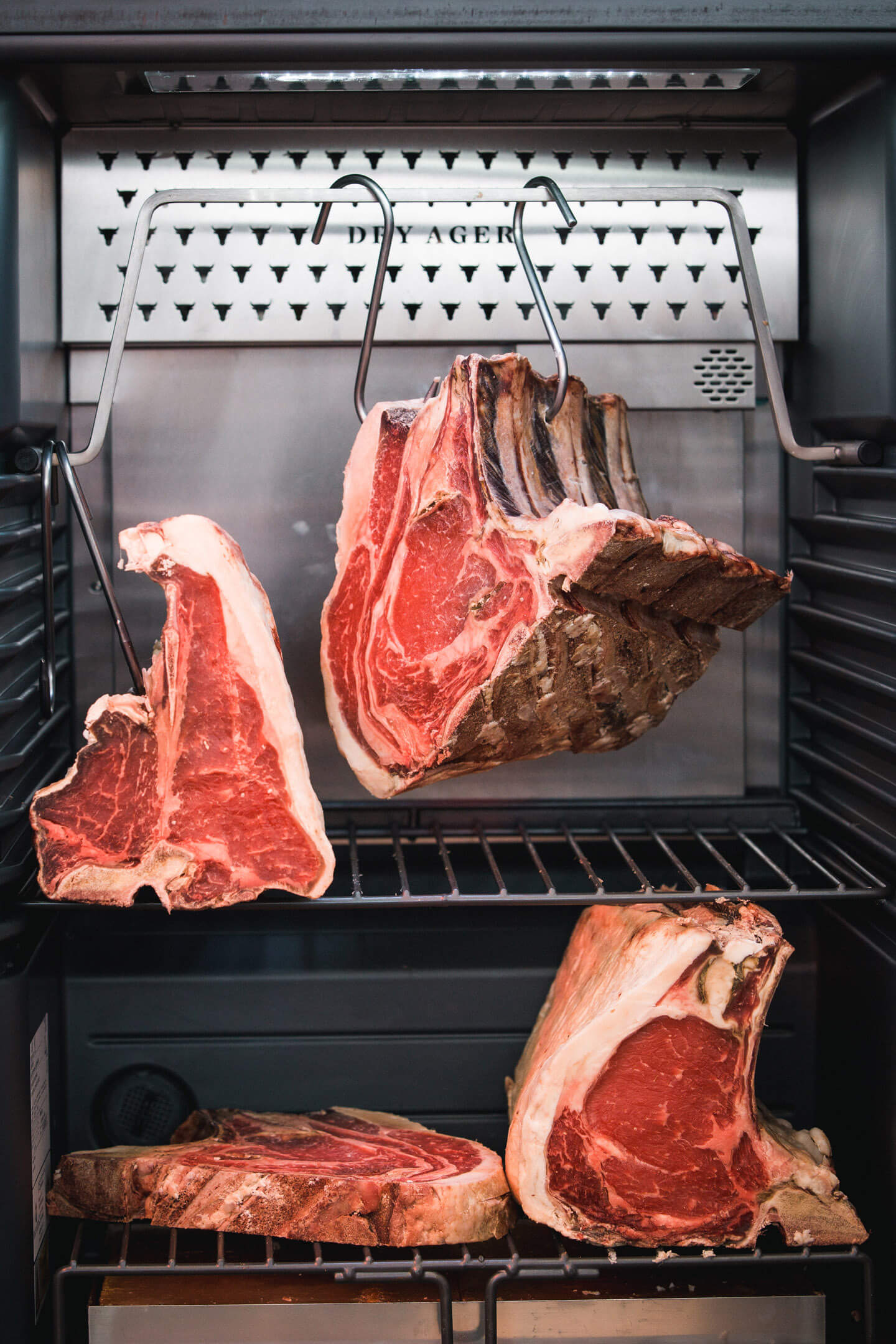 Dry Aged Beef in der Kühlung