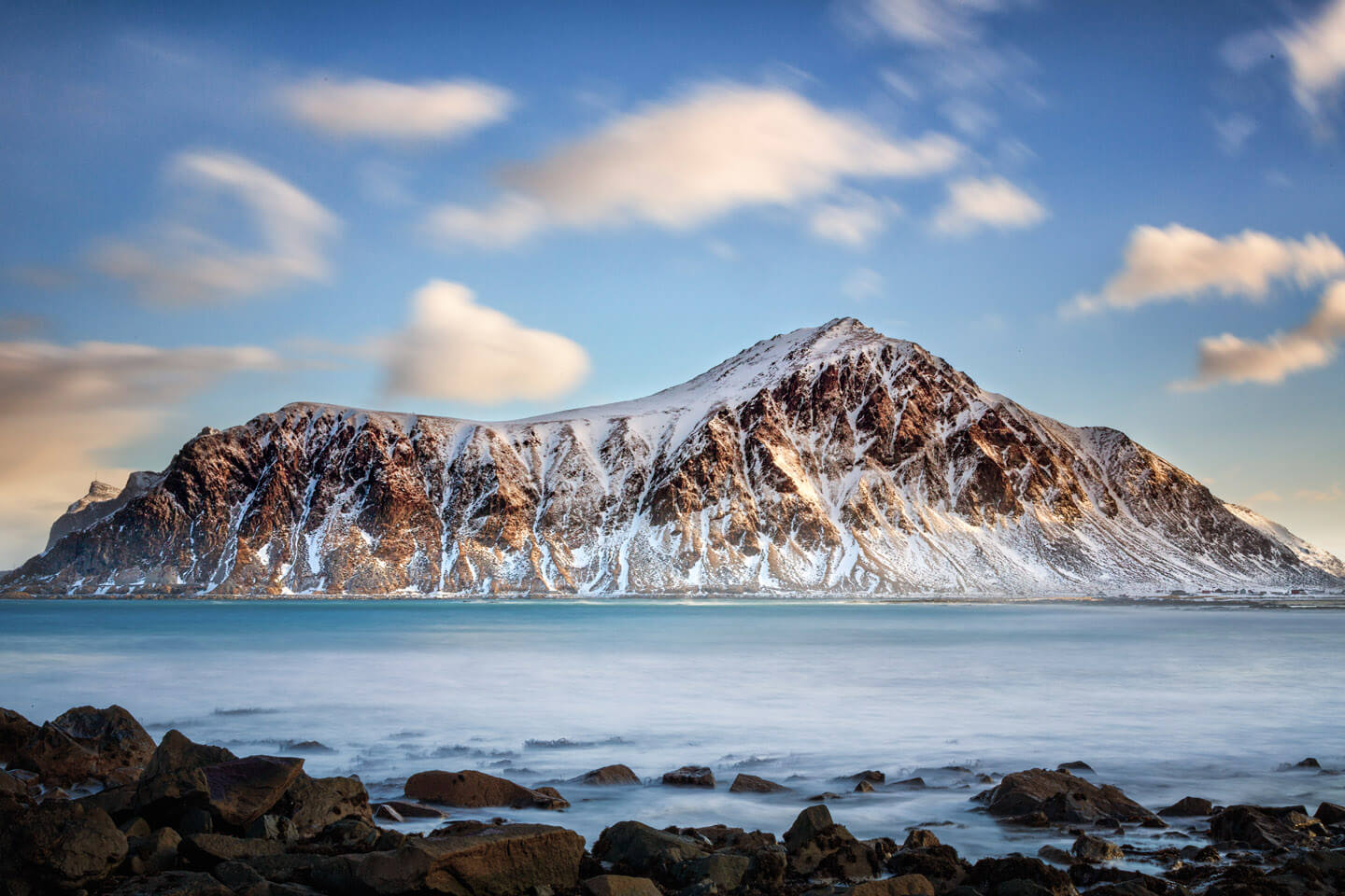 Langzeitbelichtung Skagsanden bei Flakstad