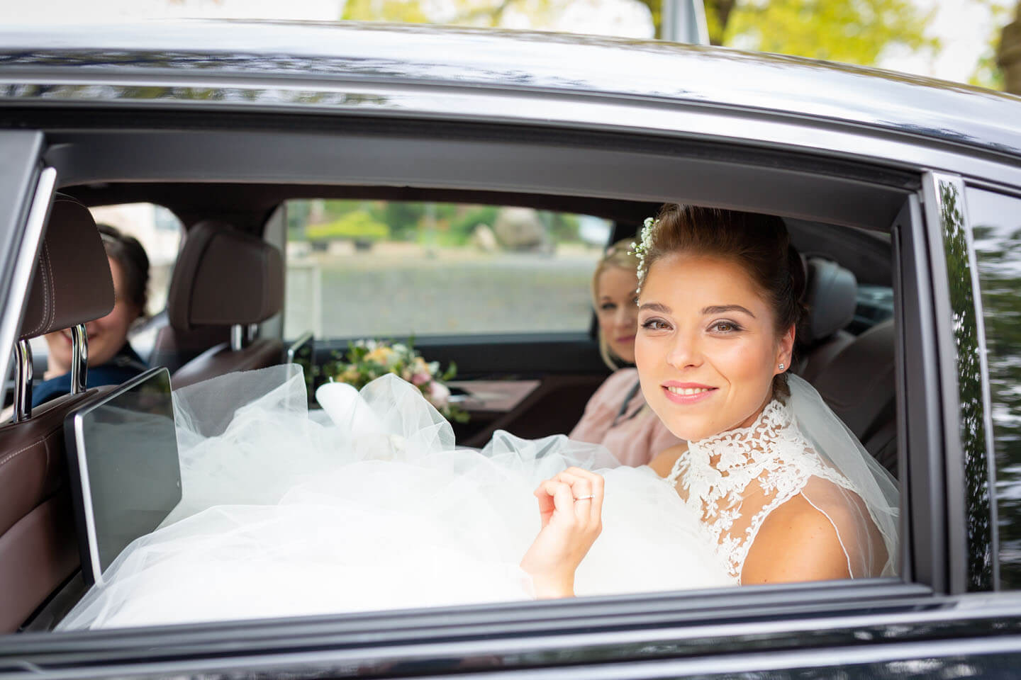 Ankunft der Braut an der Kirche in Nenndorf