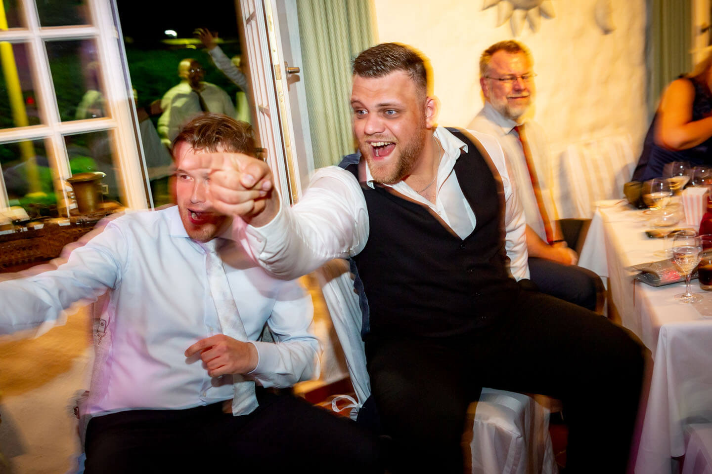 Partystimmung auf Hochzeitsfeier