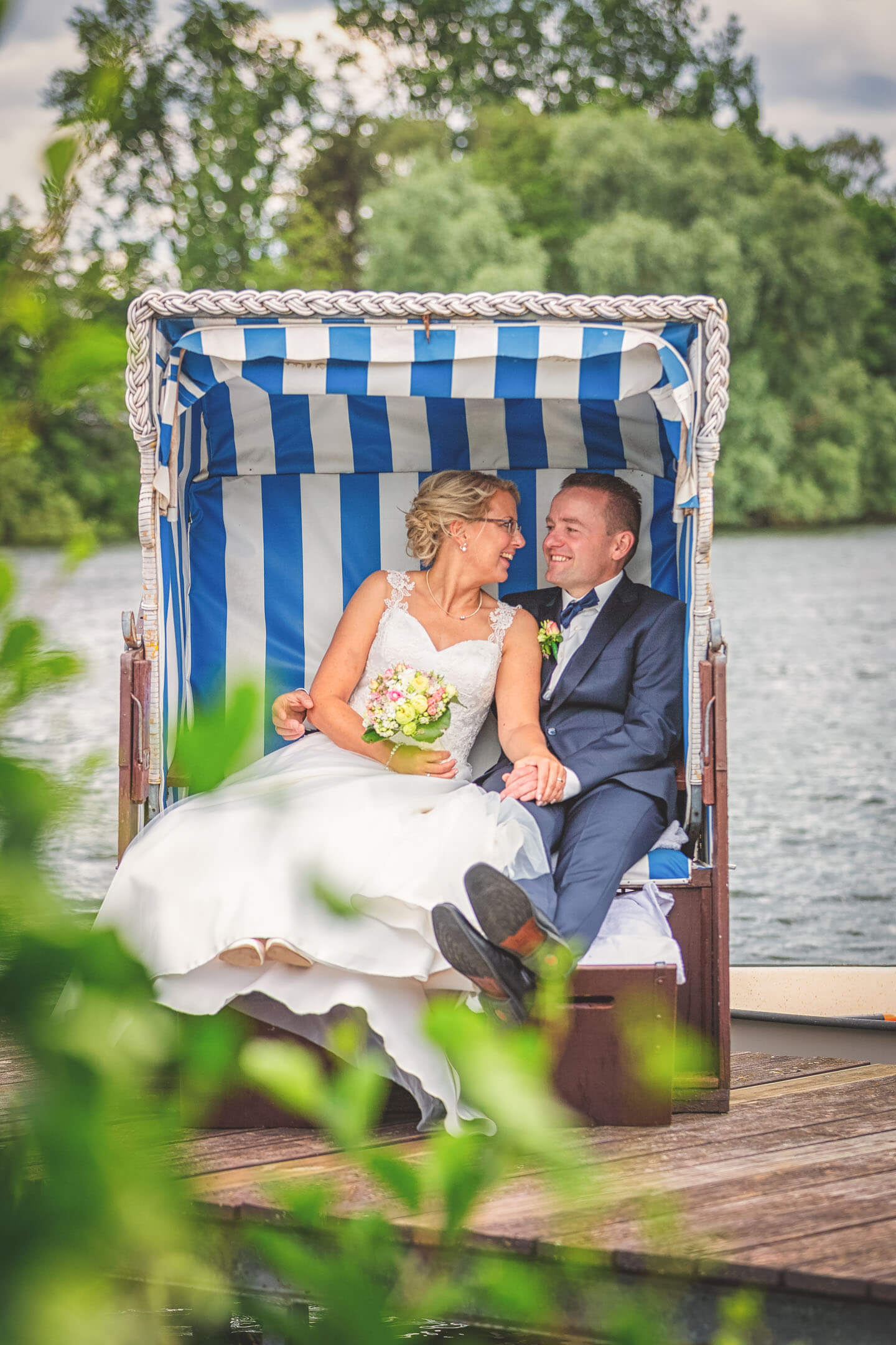 Hochzeitsfotos im Strandkorb