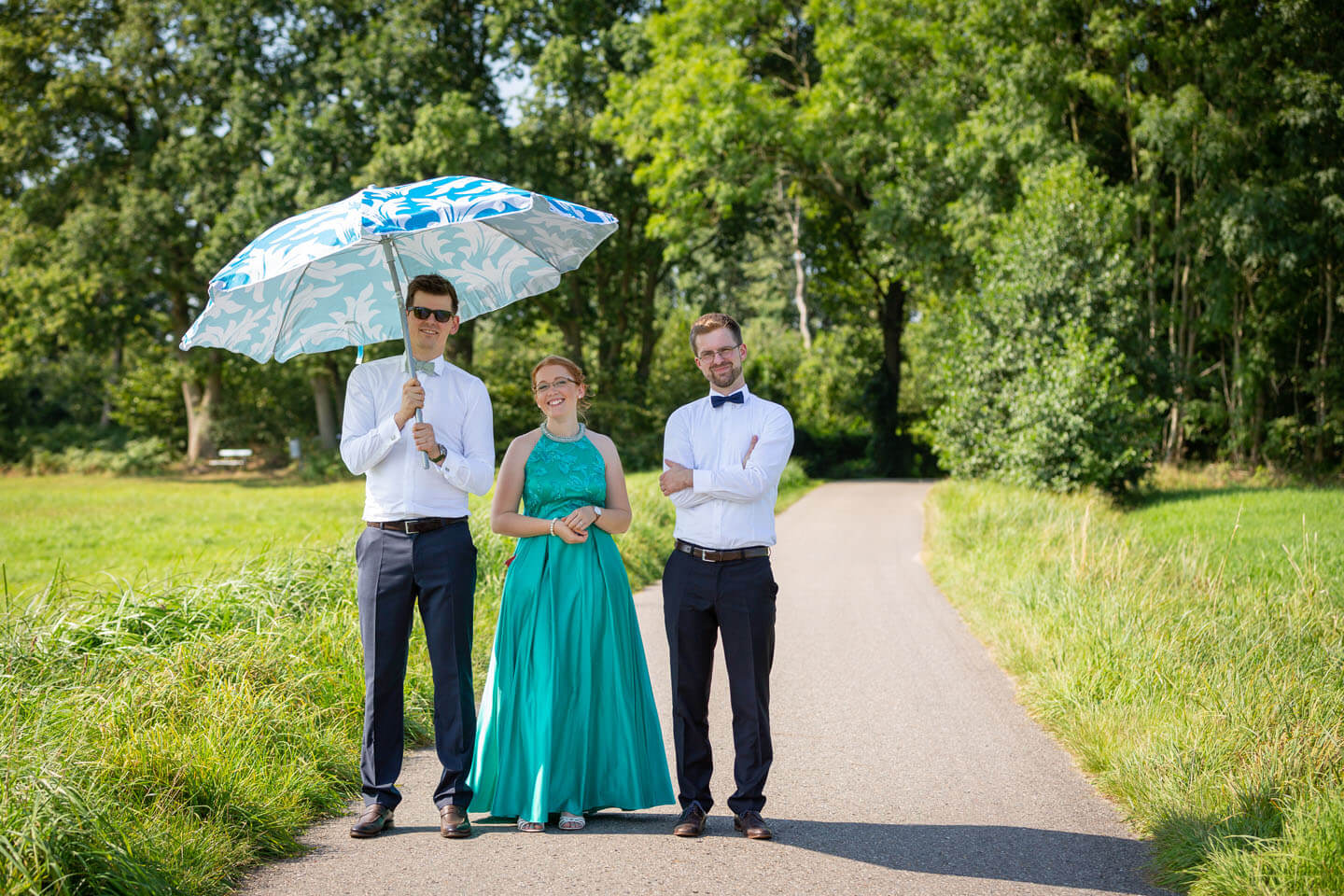 Helfer beim Hochzeitsshooting