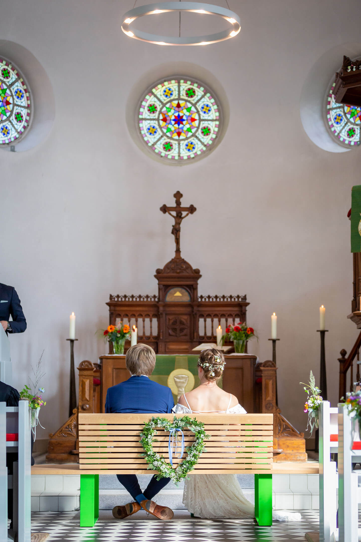 Hochzeitspaar bei ihrer Trauung in Bad Oldesloe