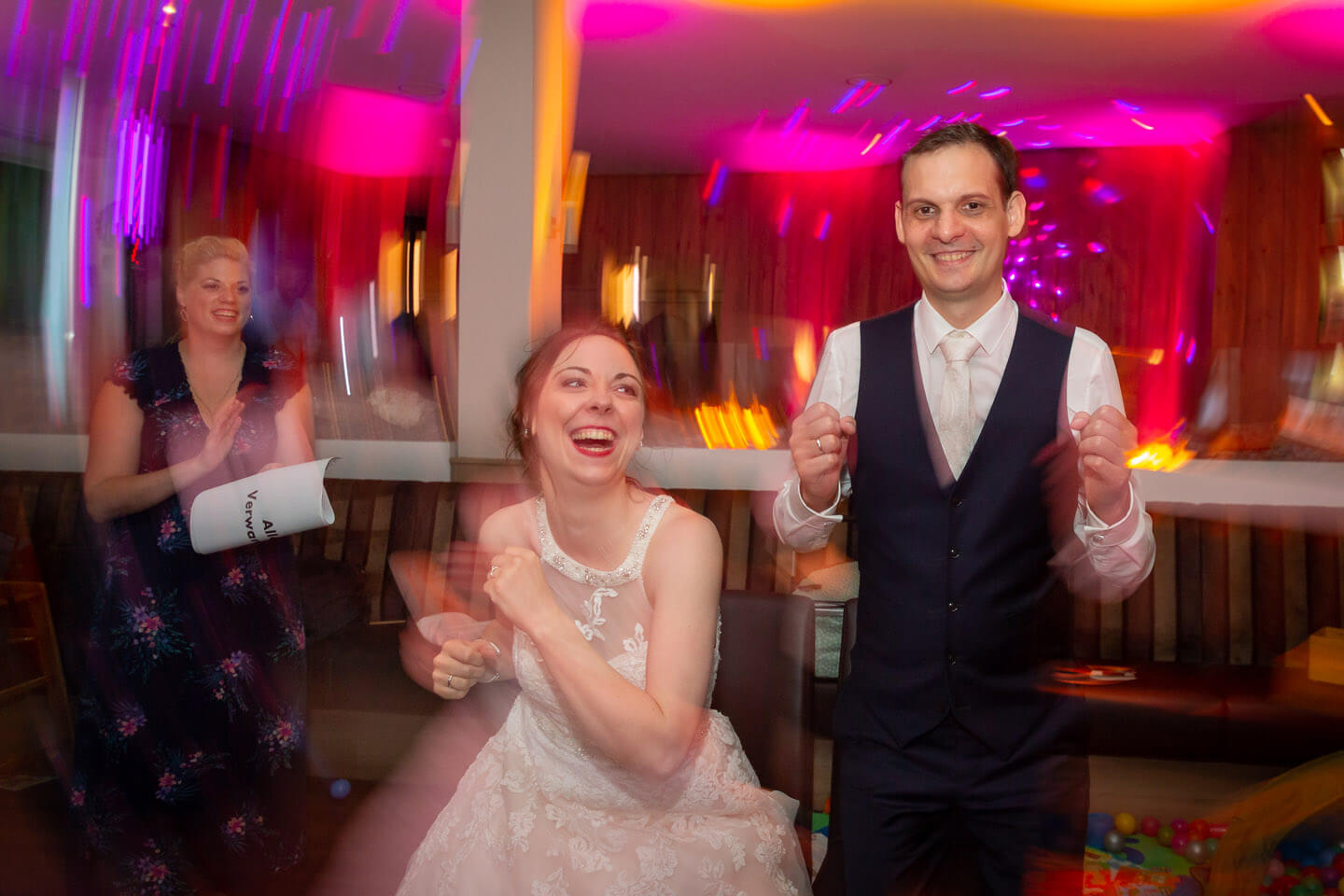 Ententanz bei einem Hochzeitsspiel