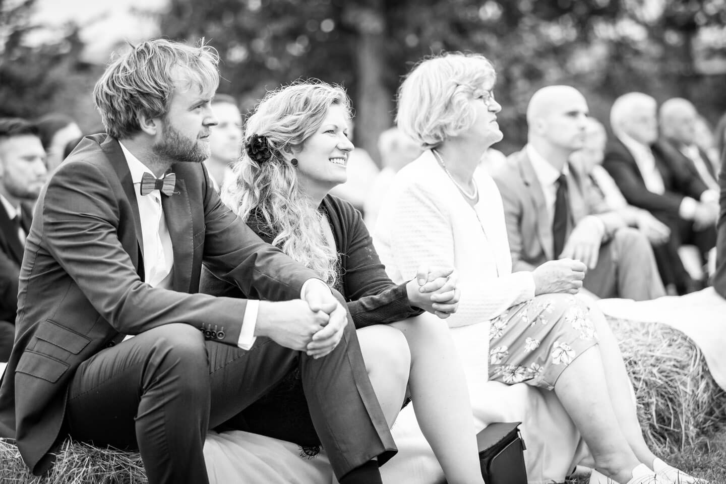 Hochzeitsgesellschaft freie Trauung in Meck-Pom