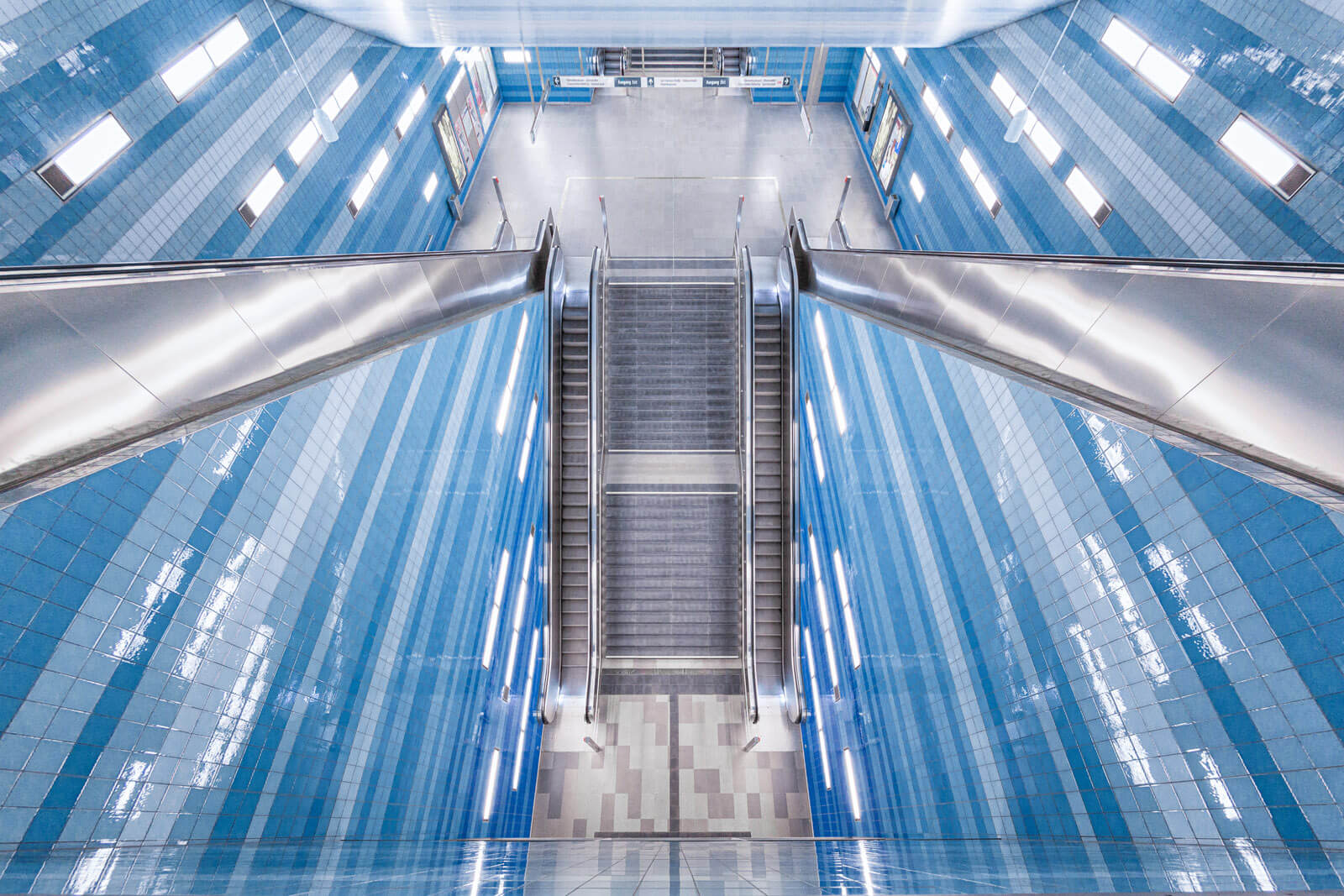 Vogelperspektive U-Bahn Überseequartier