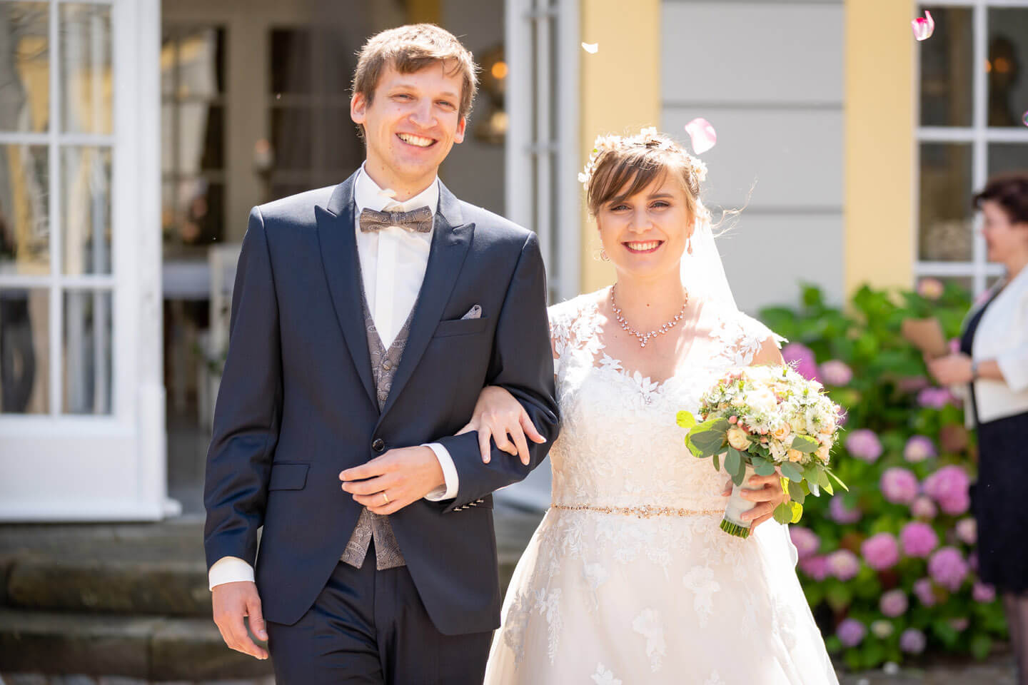 Auszug Hochzeitspaar