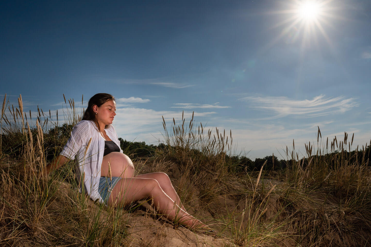 Schwangerschaftsfoto - aufgenommen in den Boberger Dünen in Hamburg
