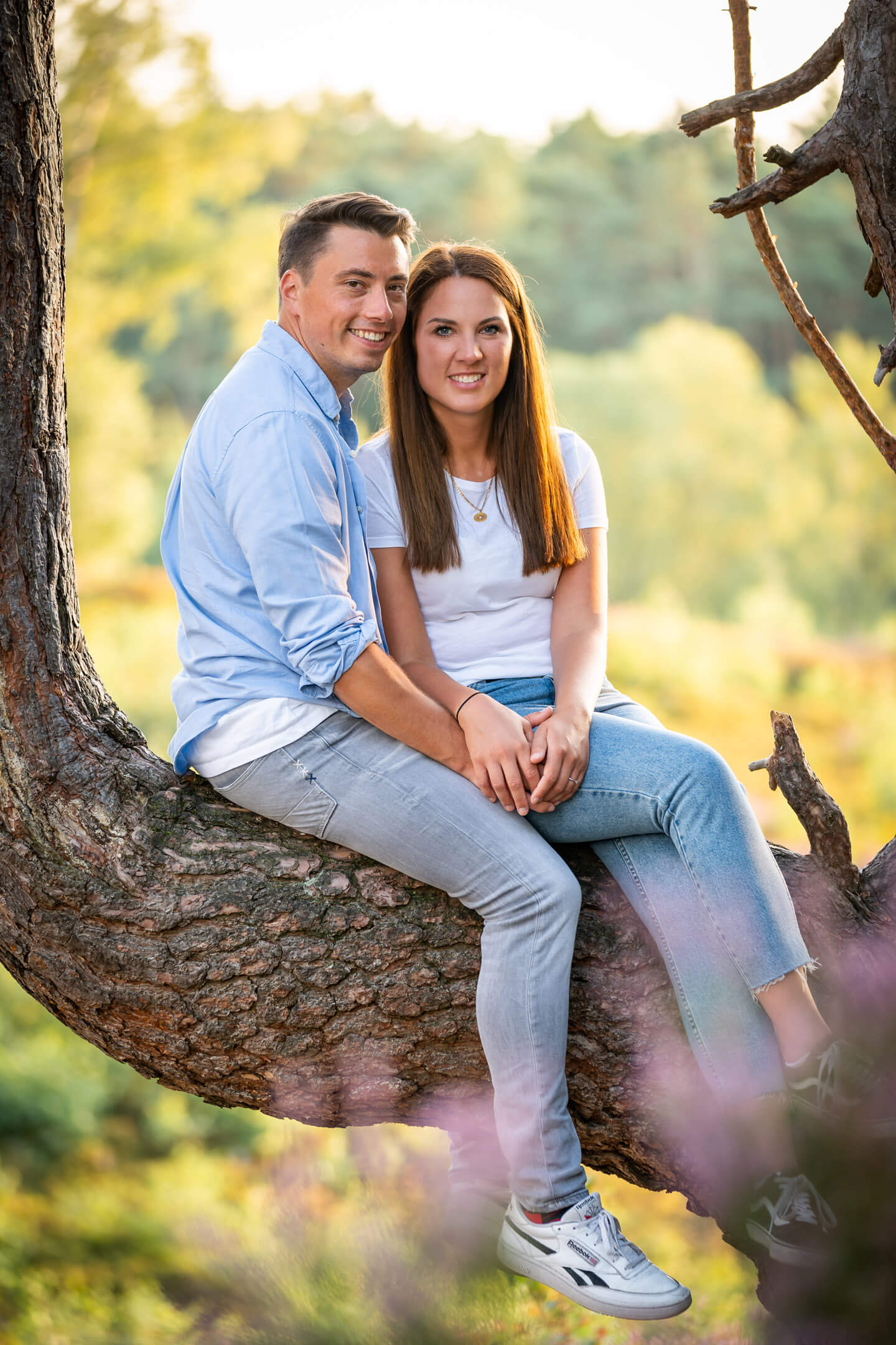 Paarfoto während eines Engagement-Shootings mit dem Hamburger Fotograf Florian Läufer