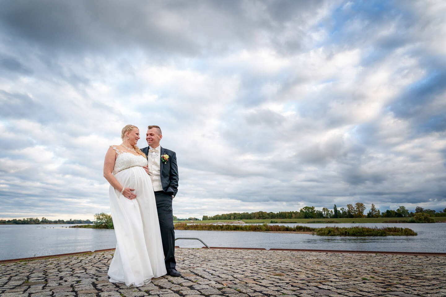 Anke & Hauke – Behind the scenes: Hochzeitsfotos am Zollenspieker