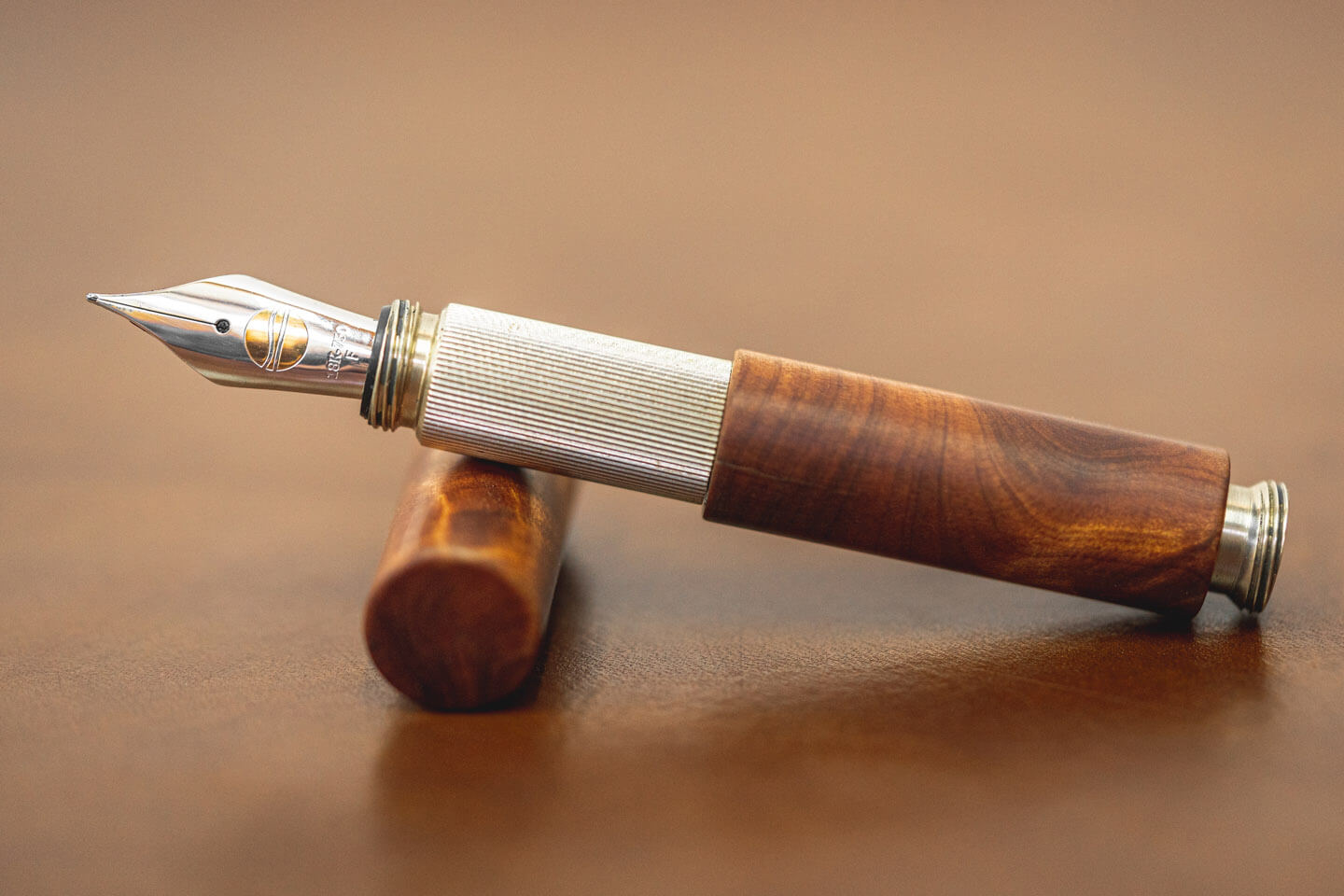 Elbwood - handgefertigte Schreibutensilien. Fotograf: Florian Läufer