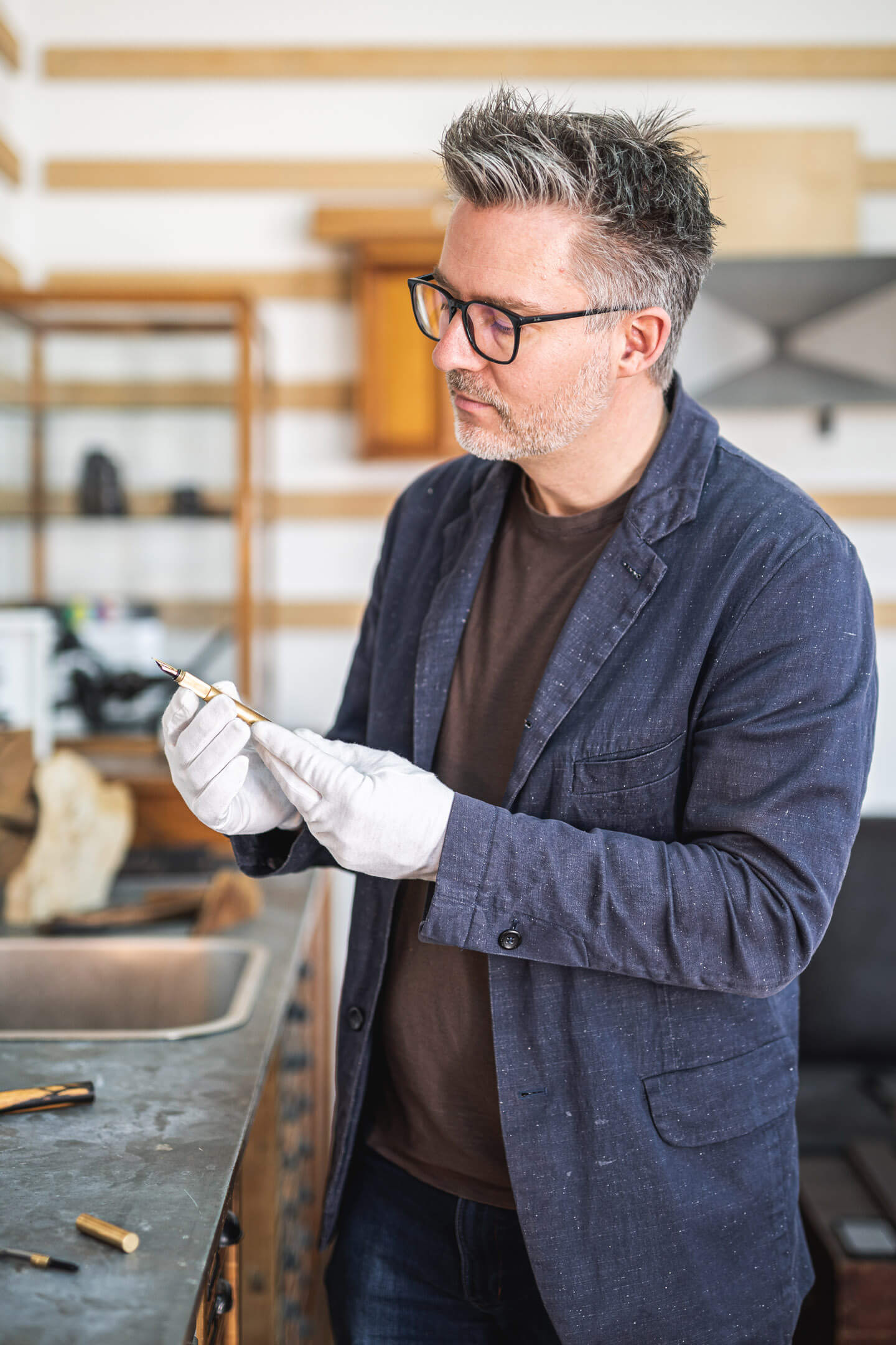 Handwerk fotografieren in der Werkstatt