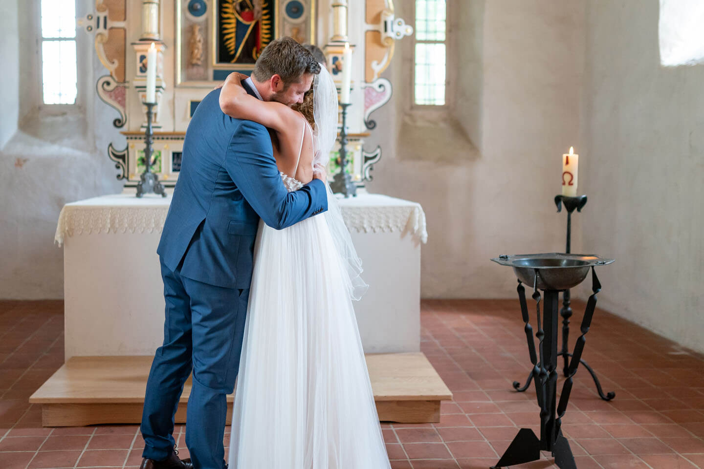 Kuss zur Vermählung