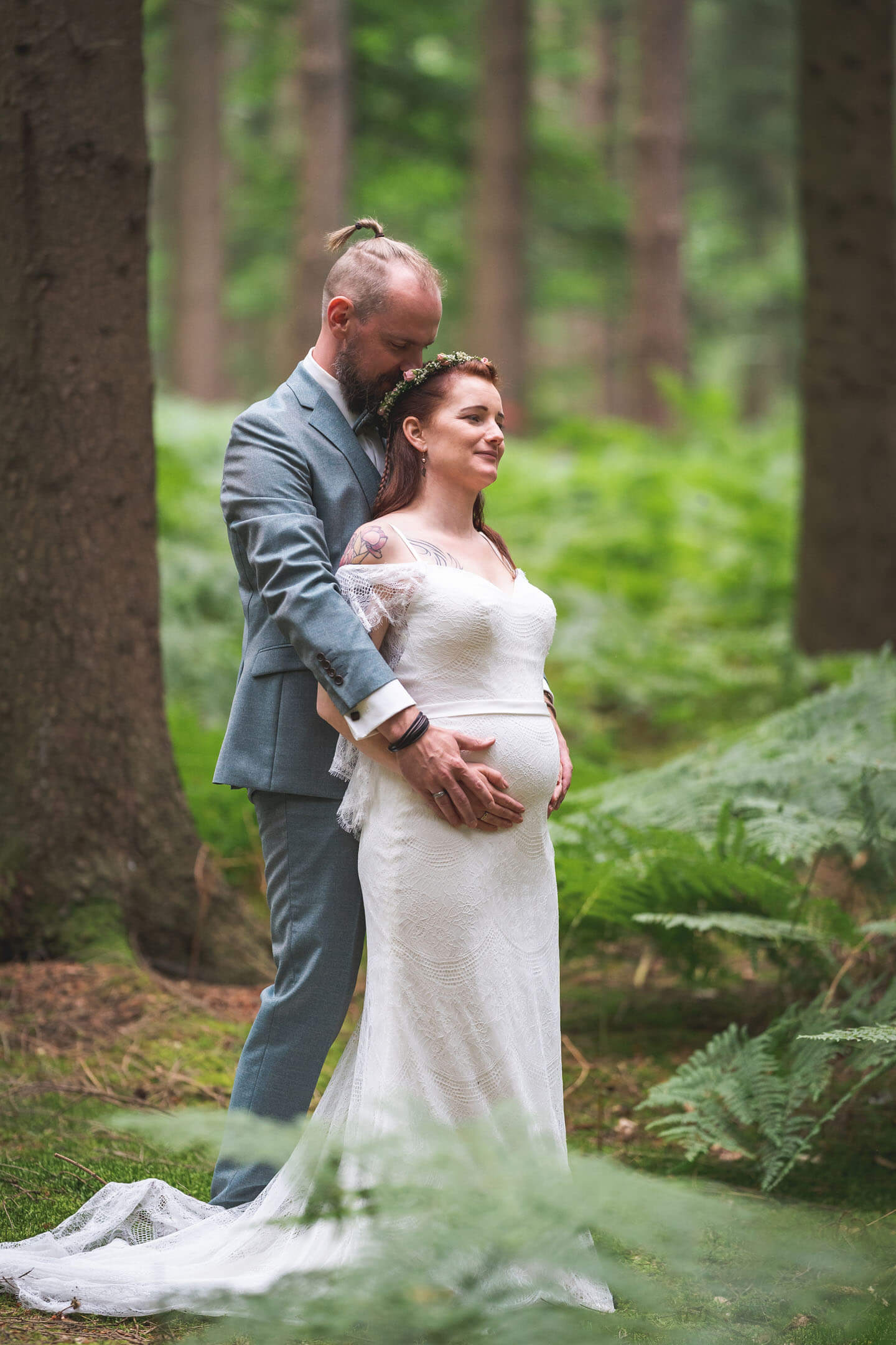 Florian Läufer aus Hamburg fotografierte die Boho-Hochzeit mit anschließendem Paarshooting