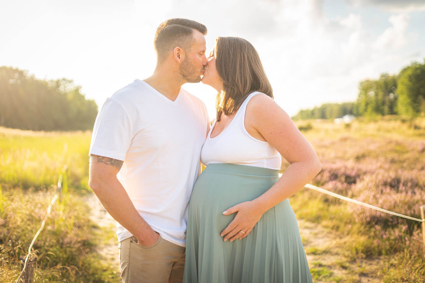 Matthias & Franziska beim Outdoor Babybauch-Shooting bei Hamburg
