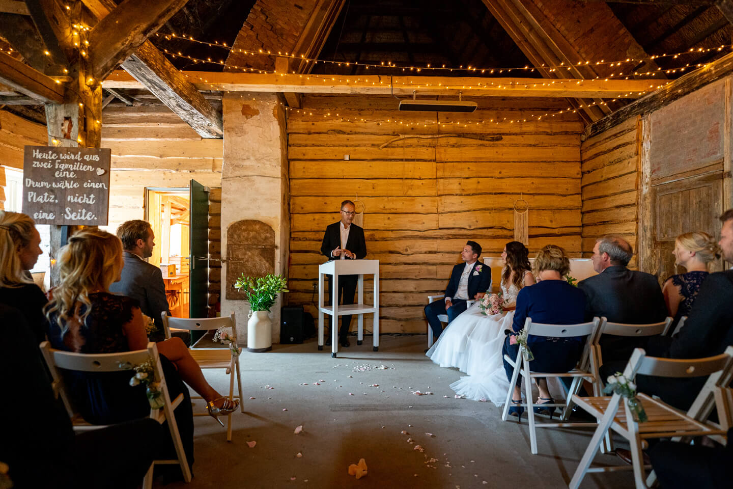 Freie Trauung in der Scheune