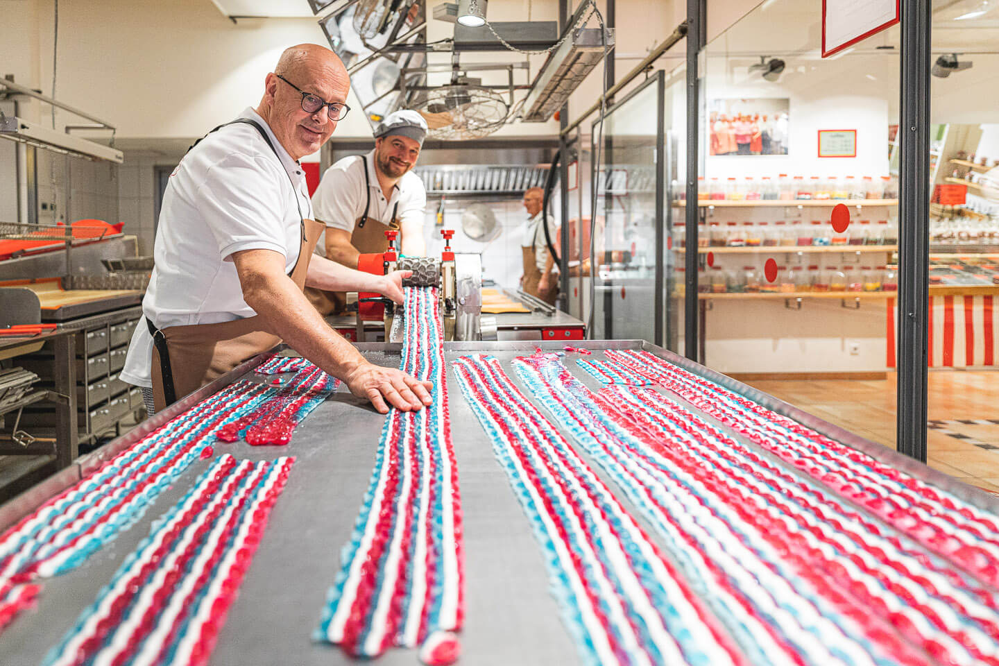 Der Fotograf Florian Läufer (Hamburg) erstellte dieses Firmenportrait der Eckernförder Bonbonkocherei.
