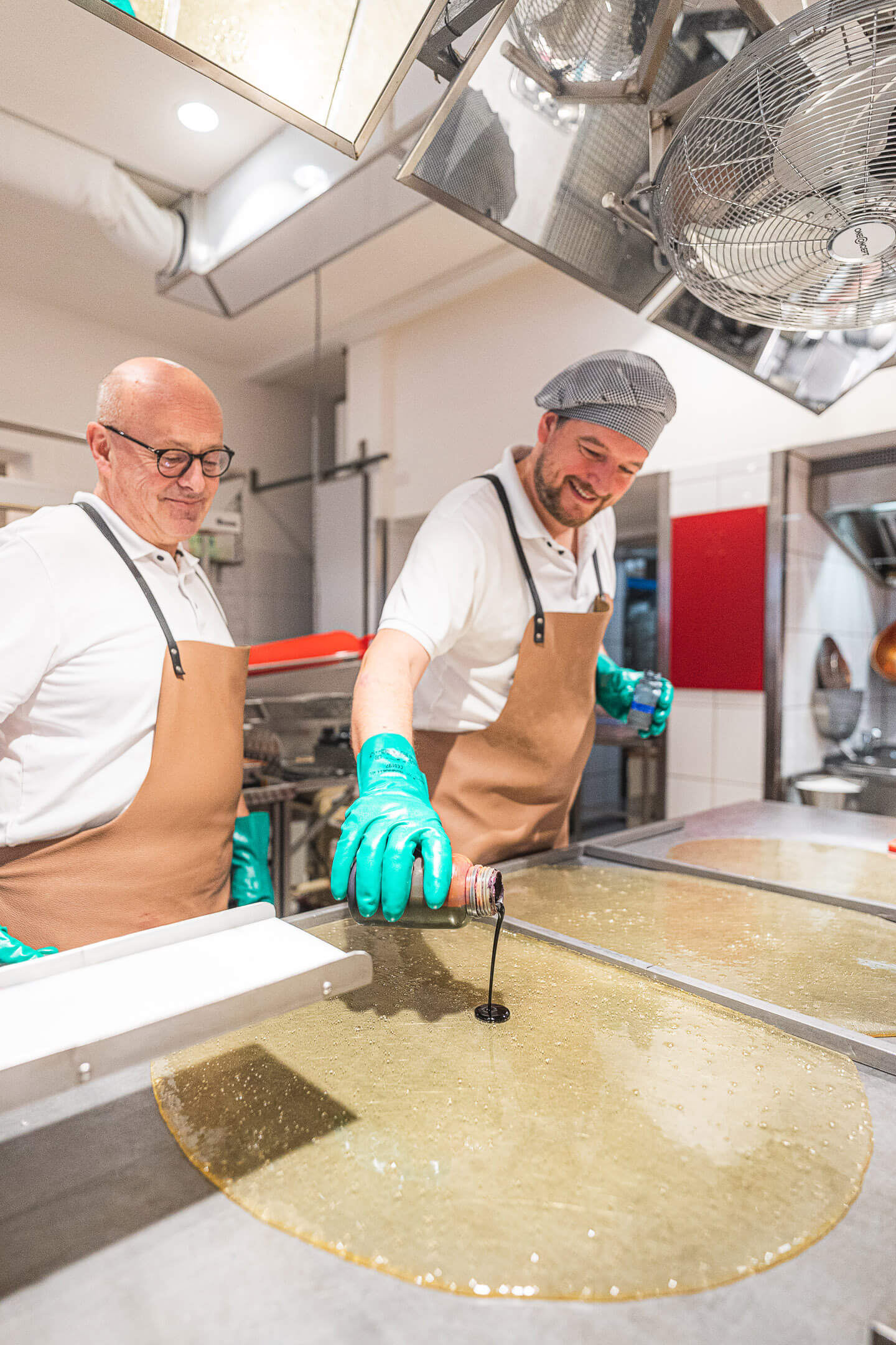 Herstellung des Bonbonteigs