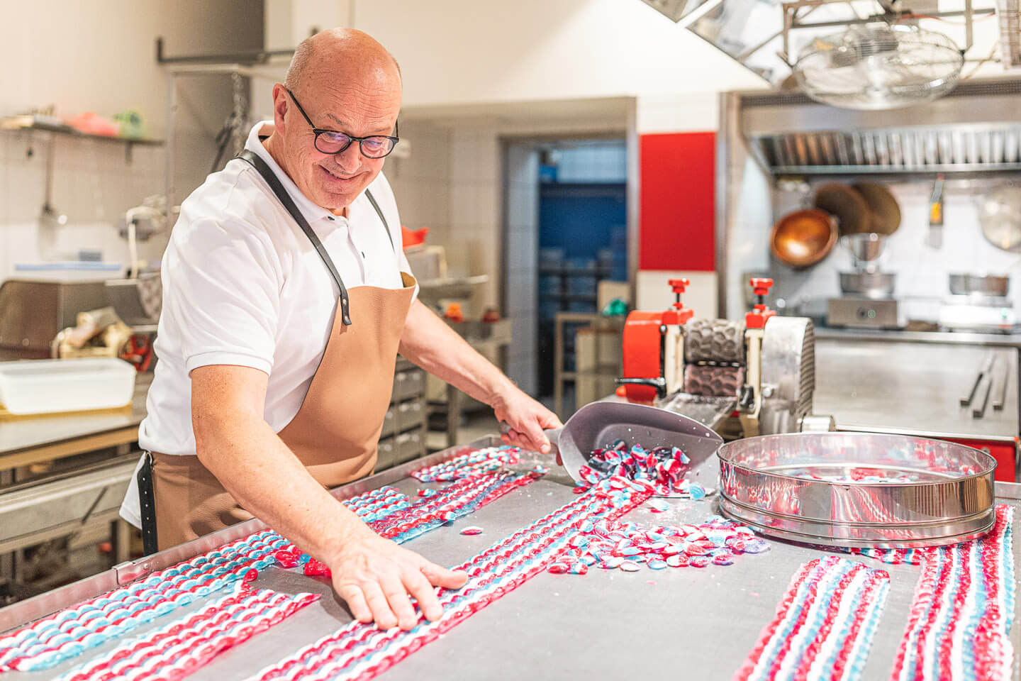 Hermann Hinrichs in Aktion. Der Hamburger Fotograf Florian Läufer drückte auf den Auslöser.