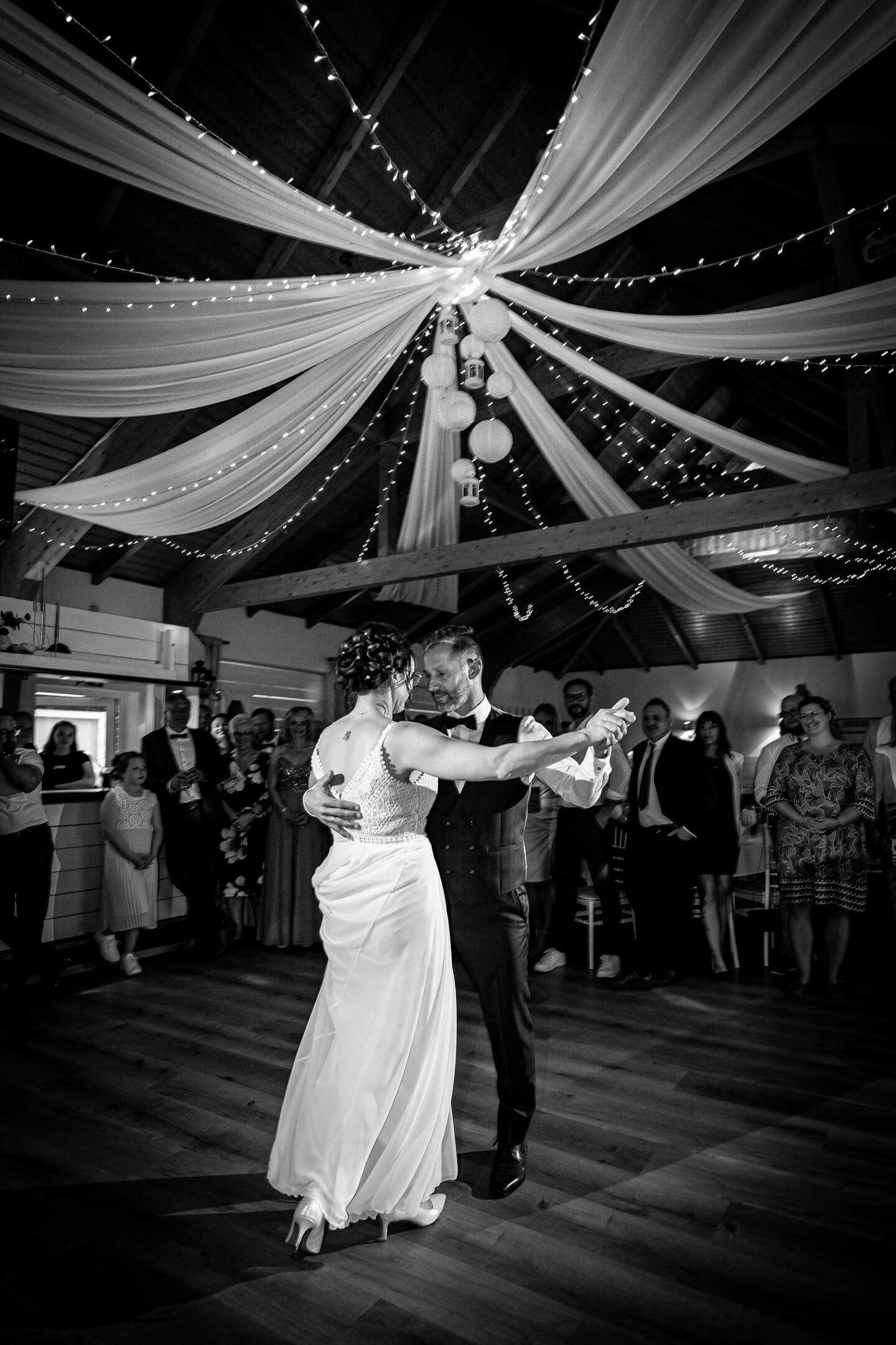 Fotograf Hochzeit Barracuda Beach. Eröffnungstanz.