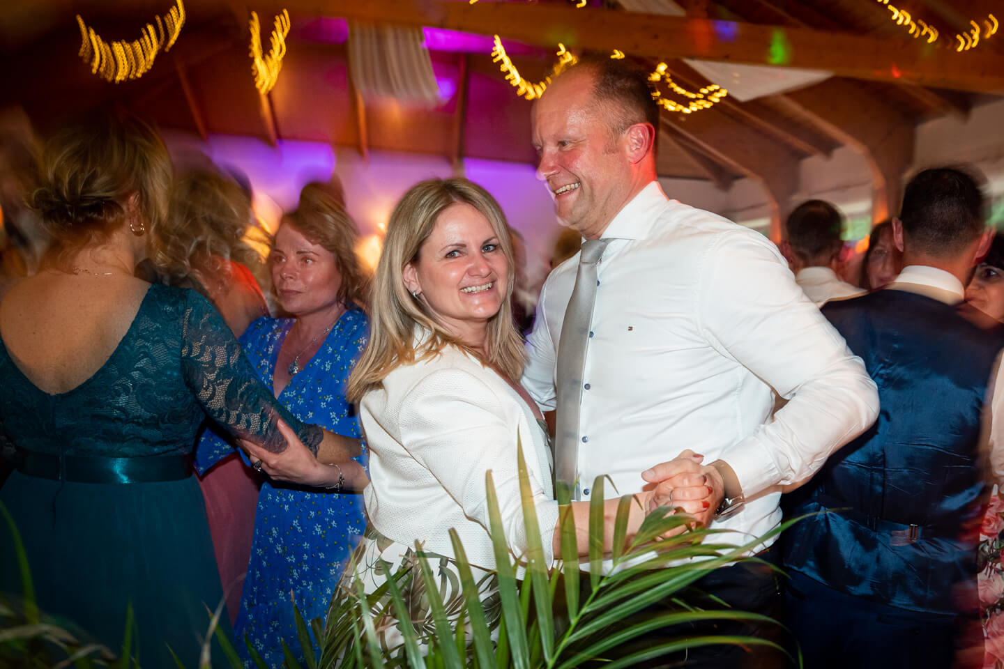 Tanzfläche Hochzeitsfeier fotografieren.