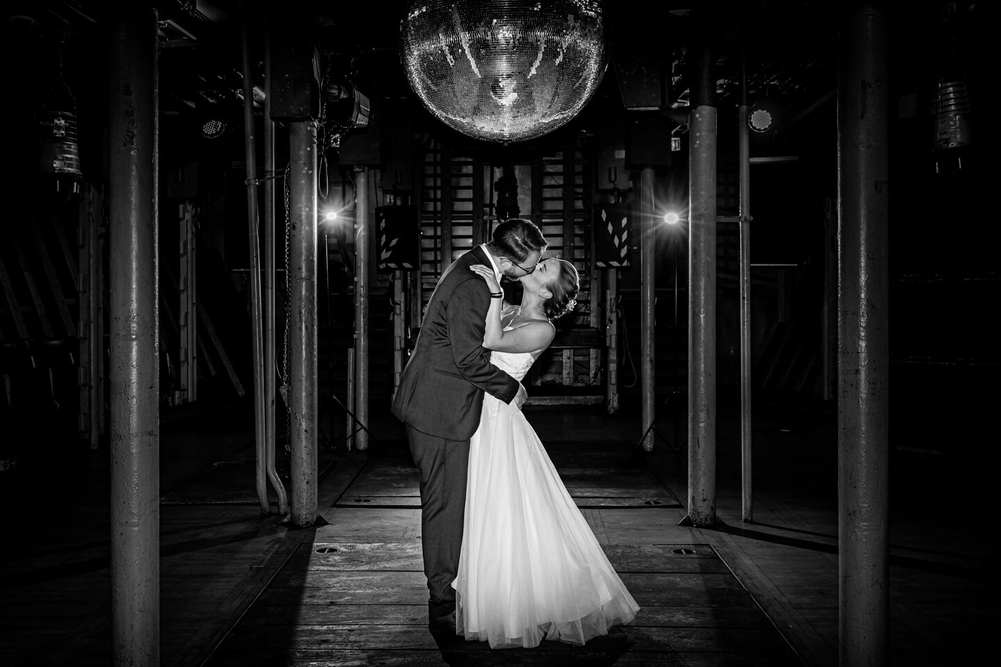 Hochzeitsfotos auf der MS Stubnitz von Florian Läufer aus Hamburg