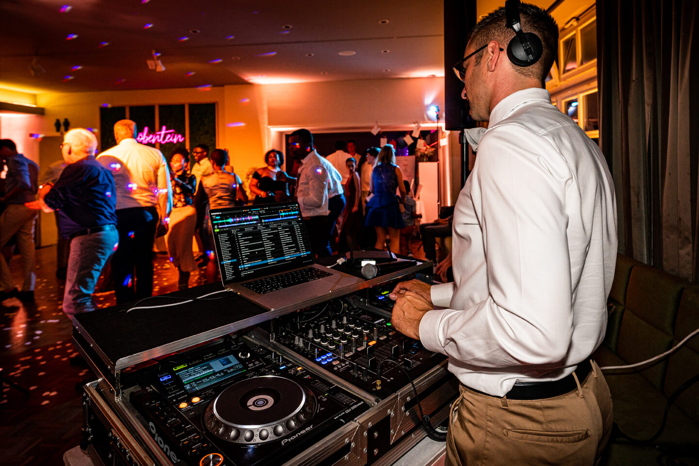 DJ Jannik im Hotel am Ahrensburger Schloss