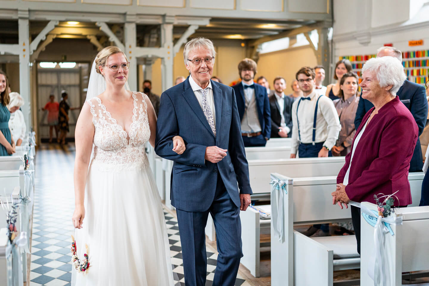 Einzug der Braut mit ihrem Papa