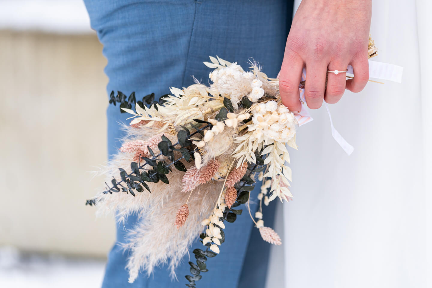 Brautstrauss mit Trockenblumen