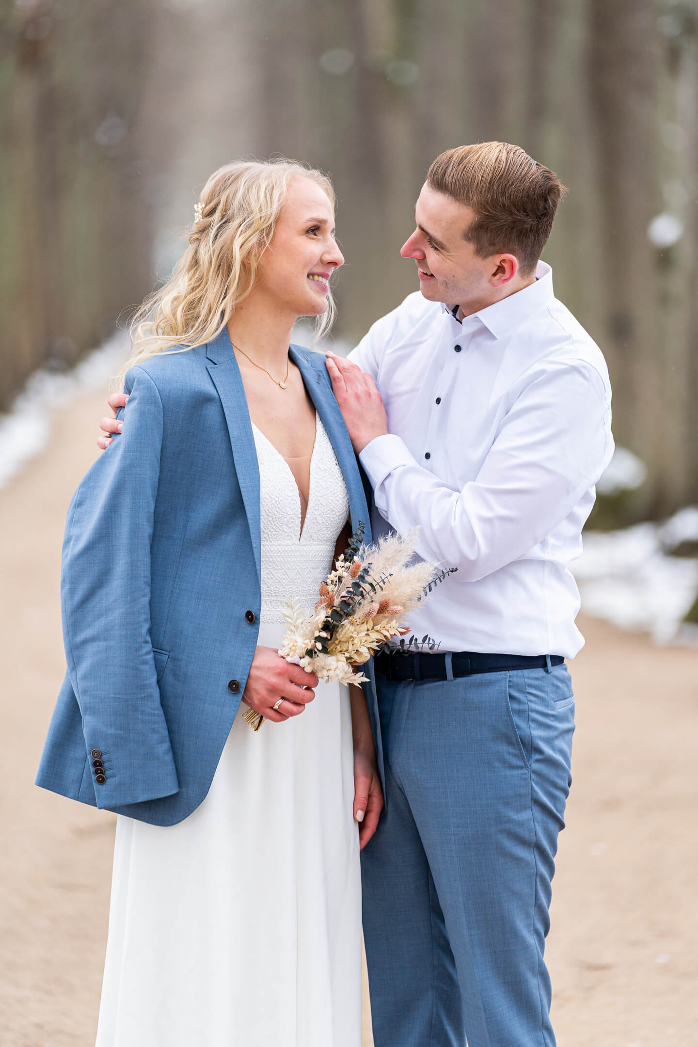 Dezember-Hochzeit im Schnee