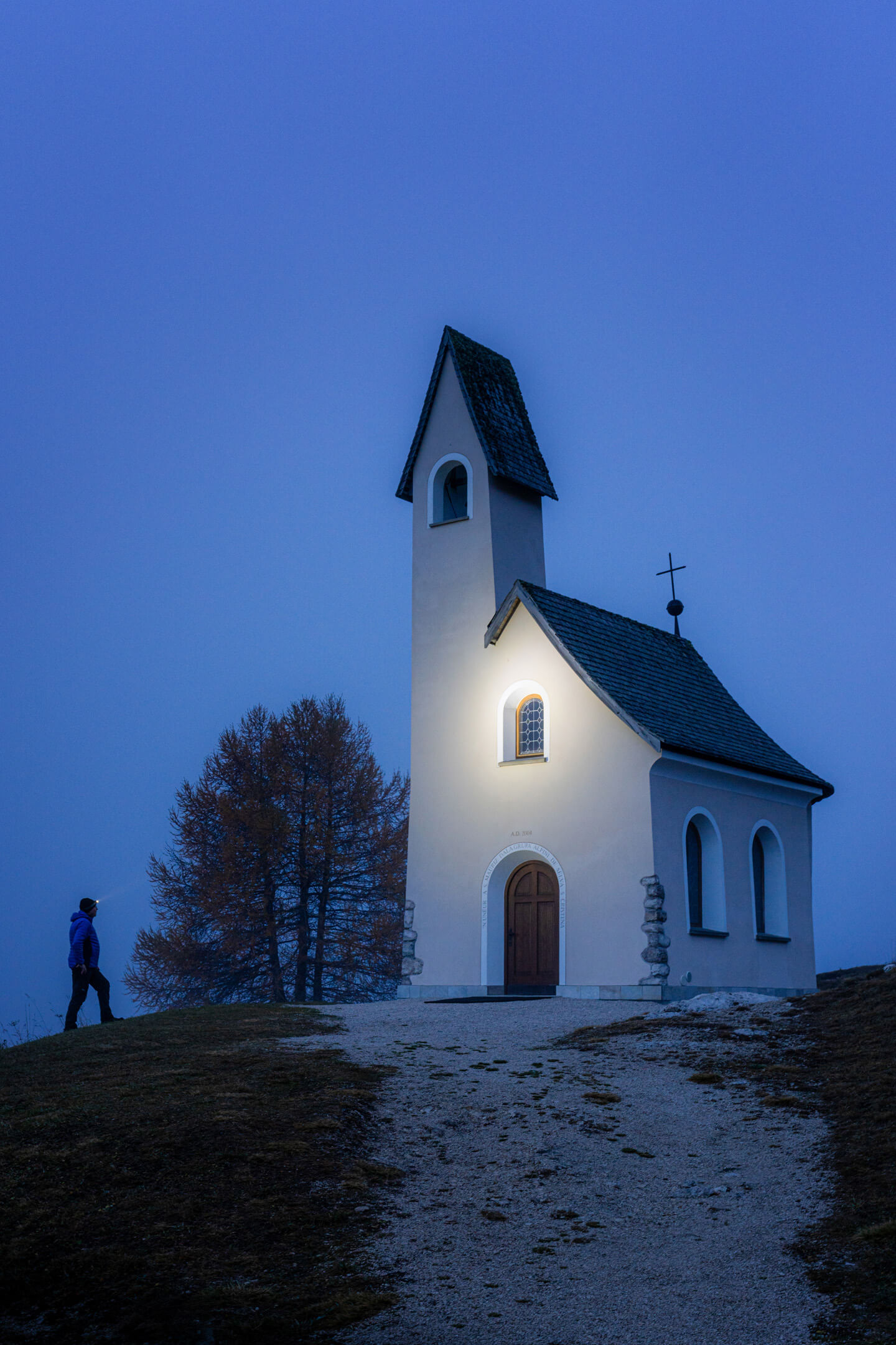 Alpinikapelle Blaue Stunde