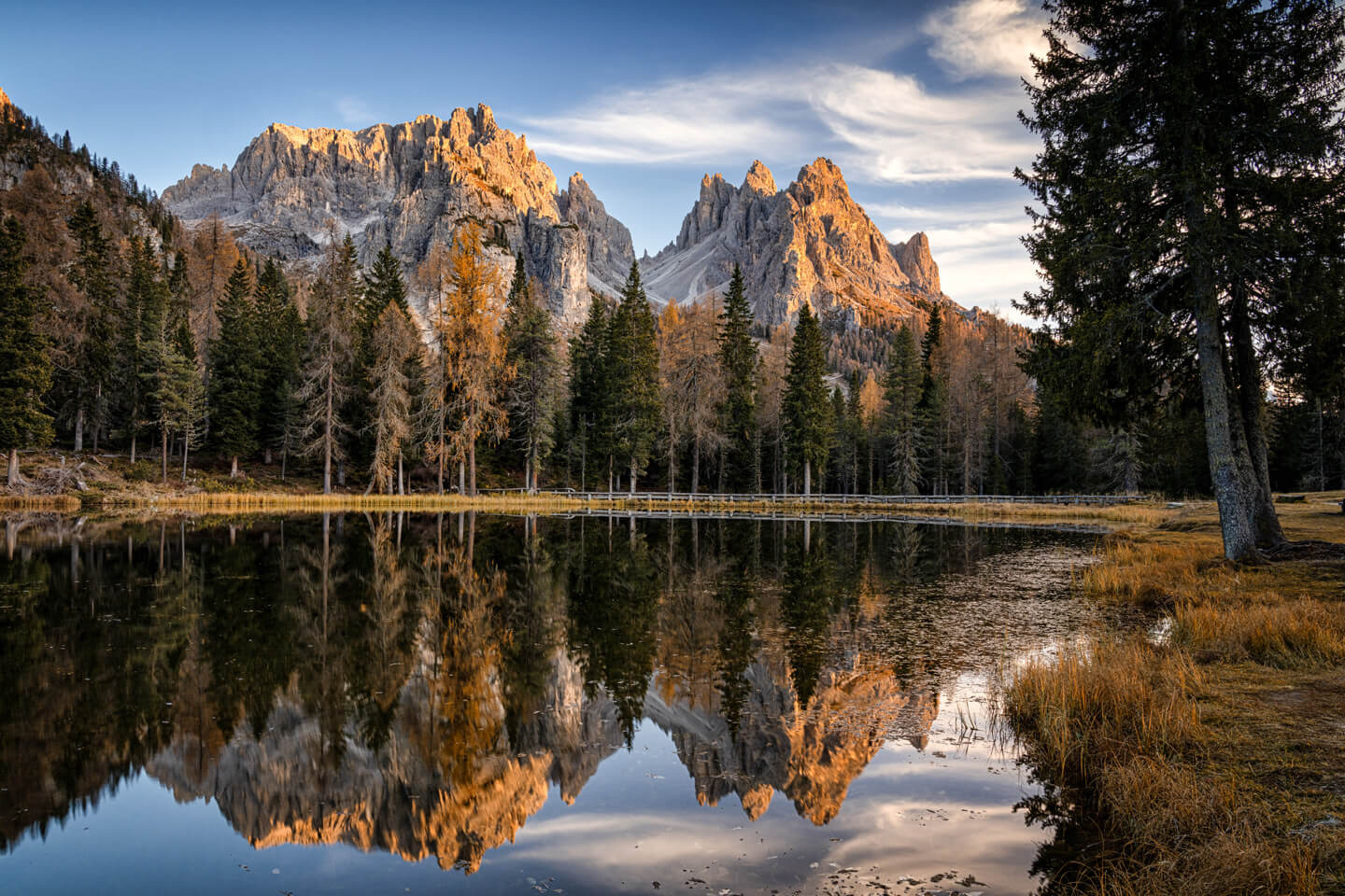 Blick vom Antornosee mit Spiegelung
