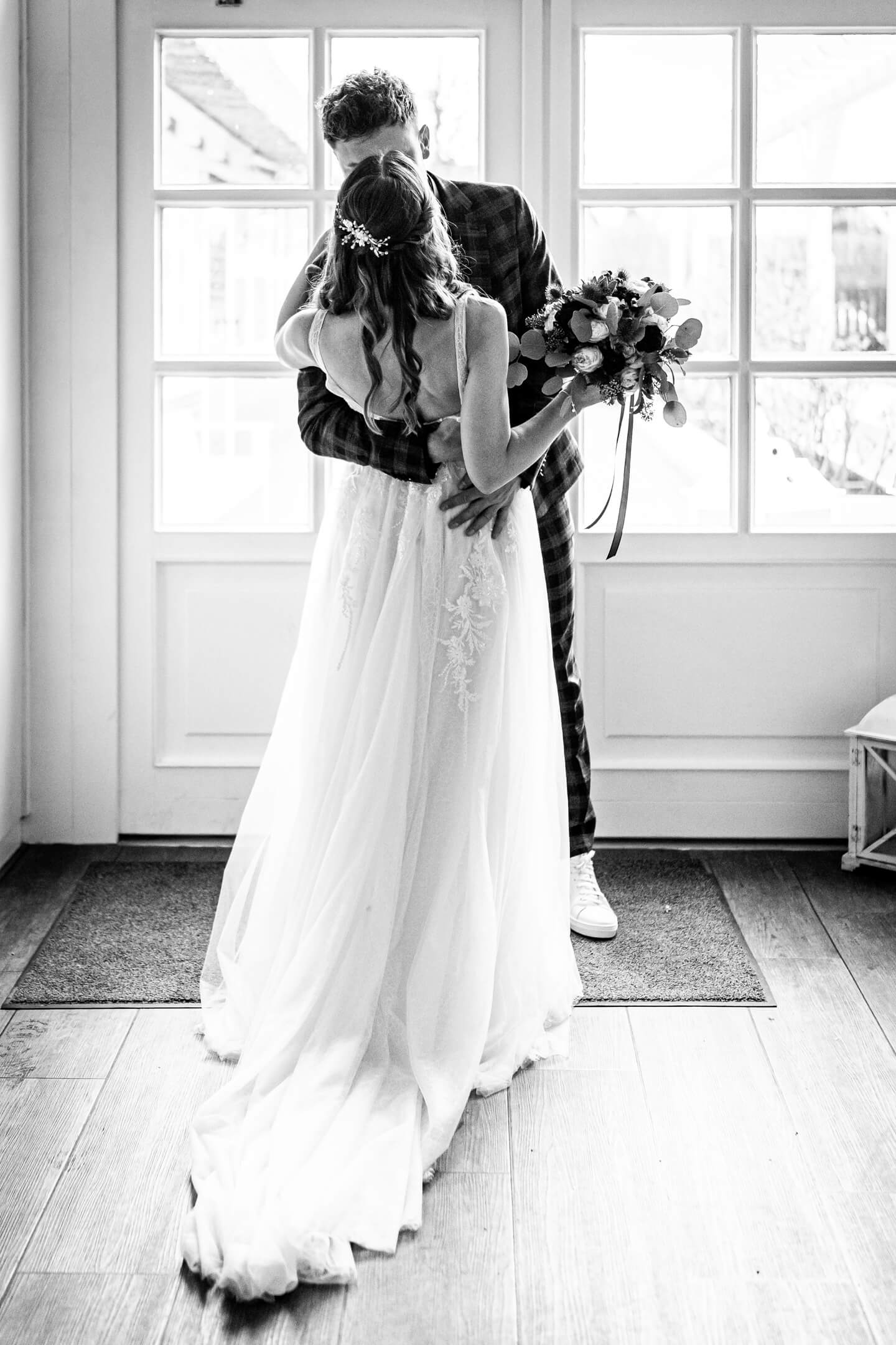First Look Moment - festgehalten von dem Hochzeitsfotograf Florian Läufer (Hamburg)