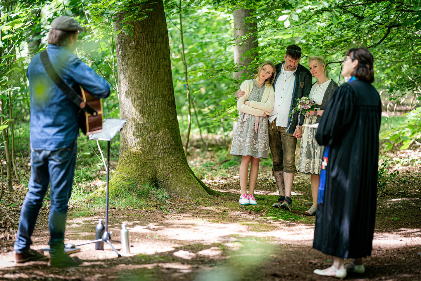 Hochzeit im Friedwald mit der Agentur St. Moment Hamburg
