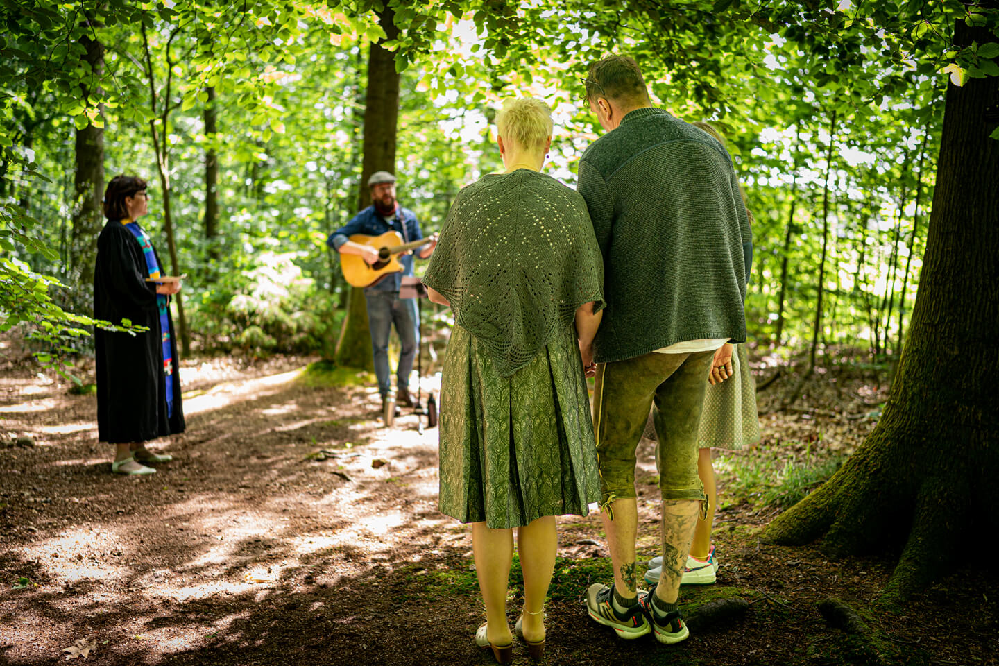 Trauung im Friedwald mit der St. Moment Agentur aus Hamburg
